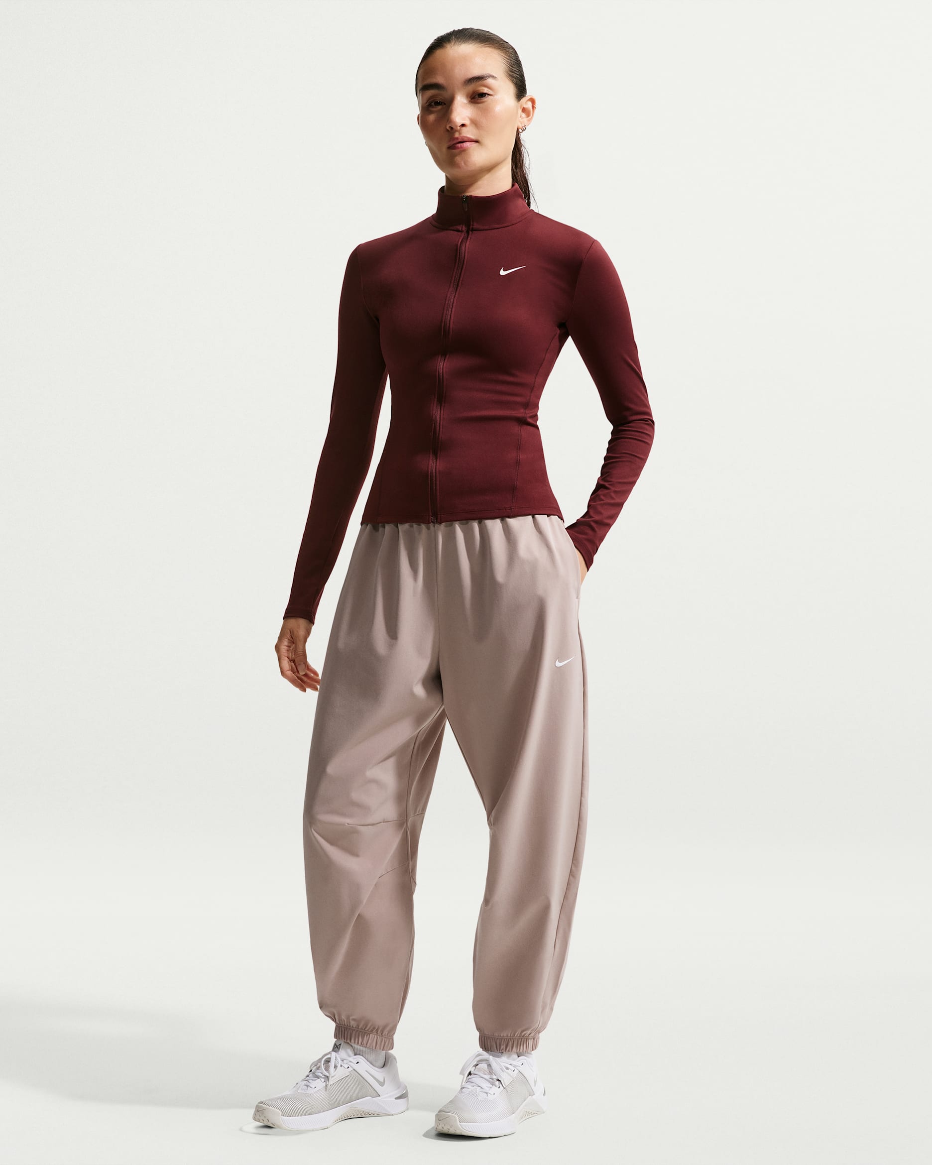 ナイキ ワン ウィメンズ レペル ハイウエスト ウーブン パンツ - モルト/ホワイト