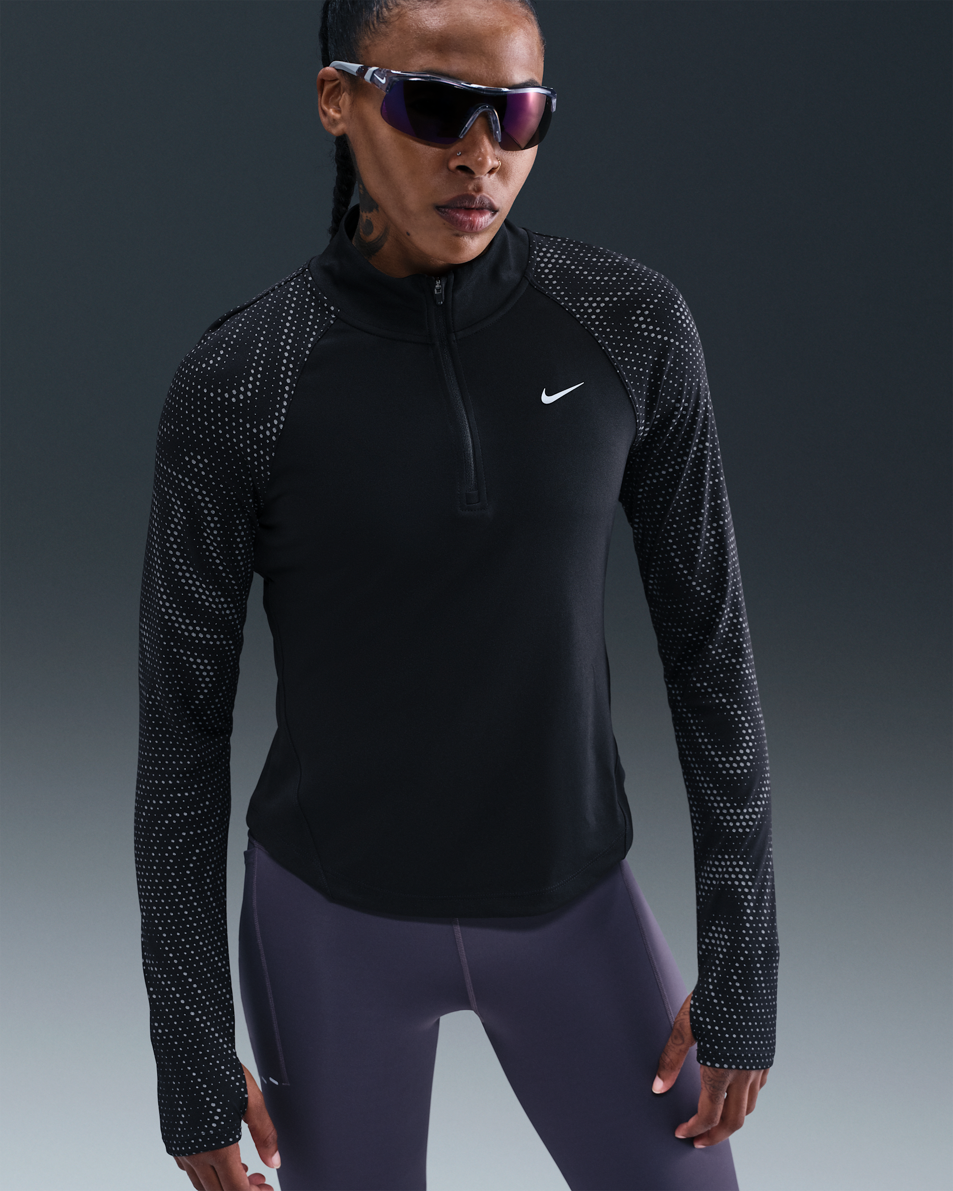 Dámský běžecký top Nike Tempo Flash Dri-FIT se čtvrtinovým zipem - Černá