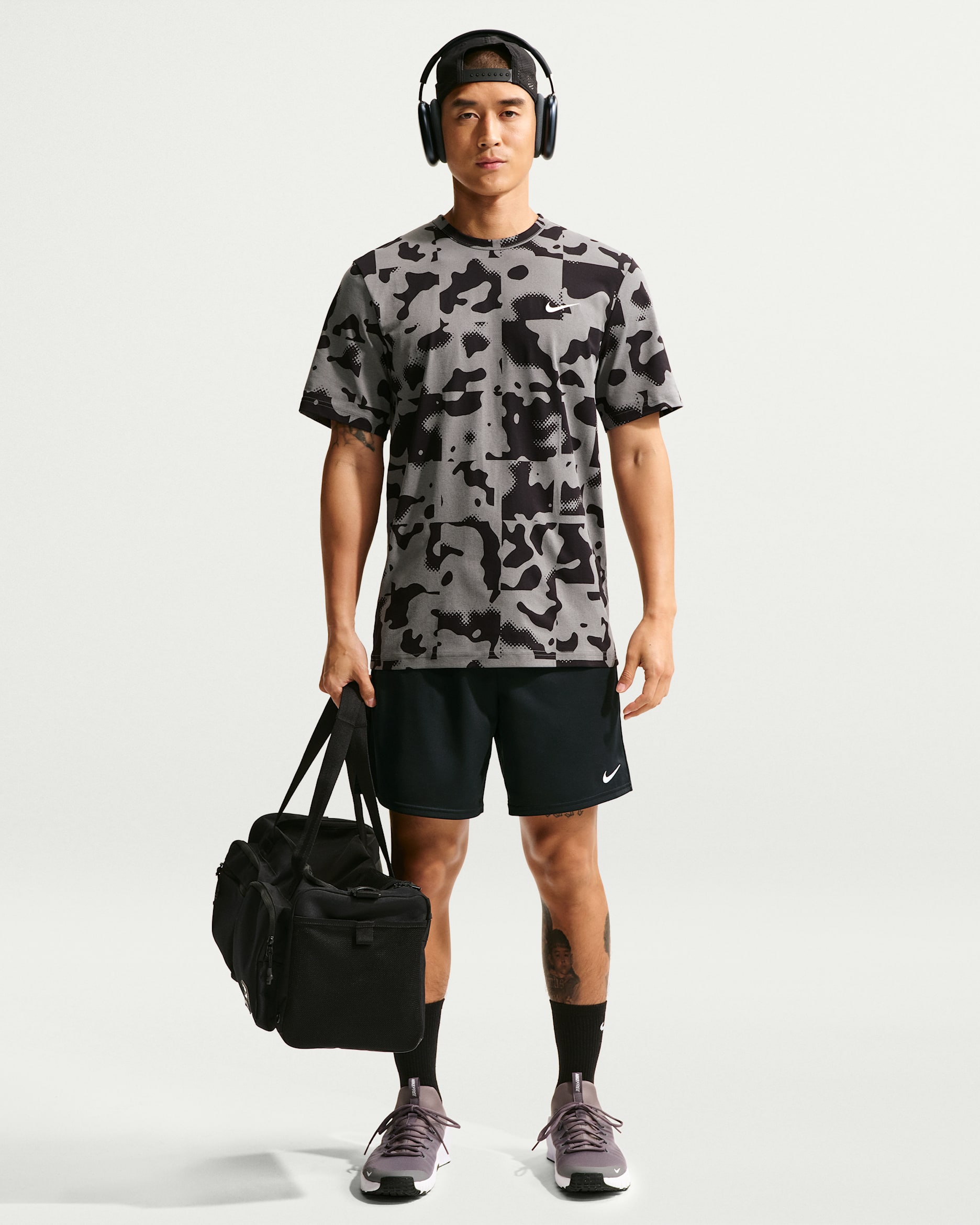 Nike Men's 18cm (approx.) Training Shorts - Black/White