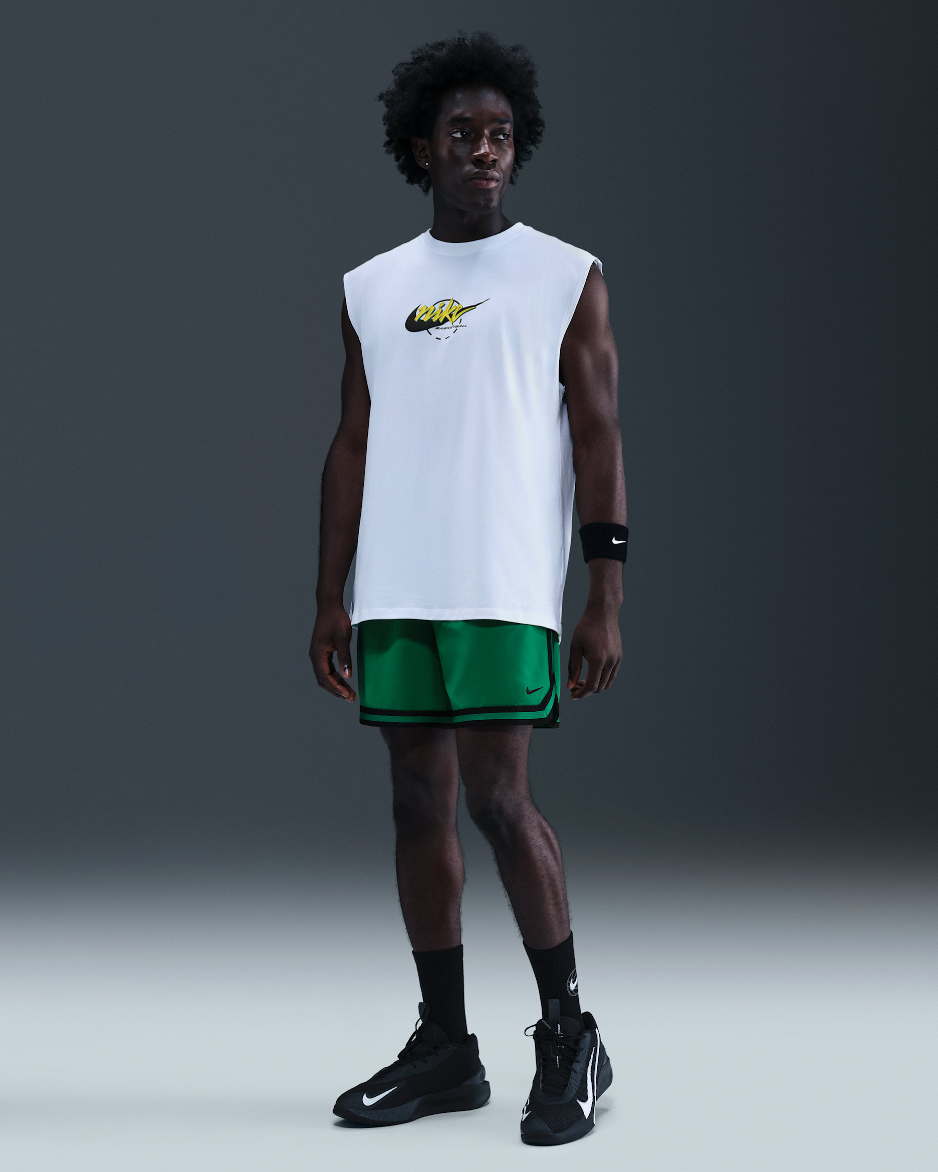 Shorts de básquetbol de tejido Woven UV Dri-FIT de 15 cm para hombre Nike DNA - Malaquita/Negro/Negro
