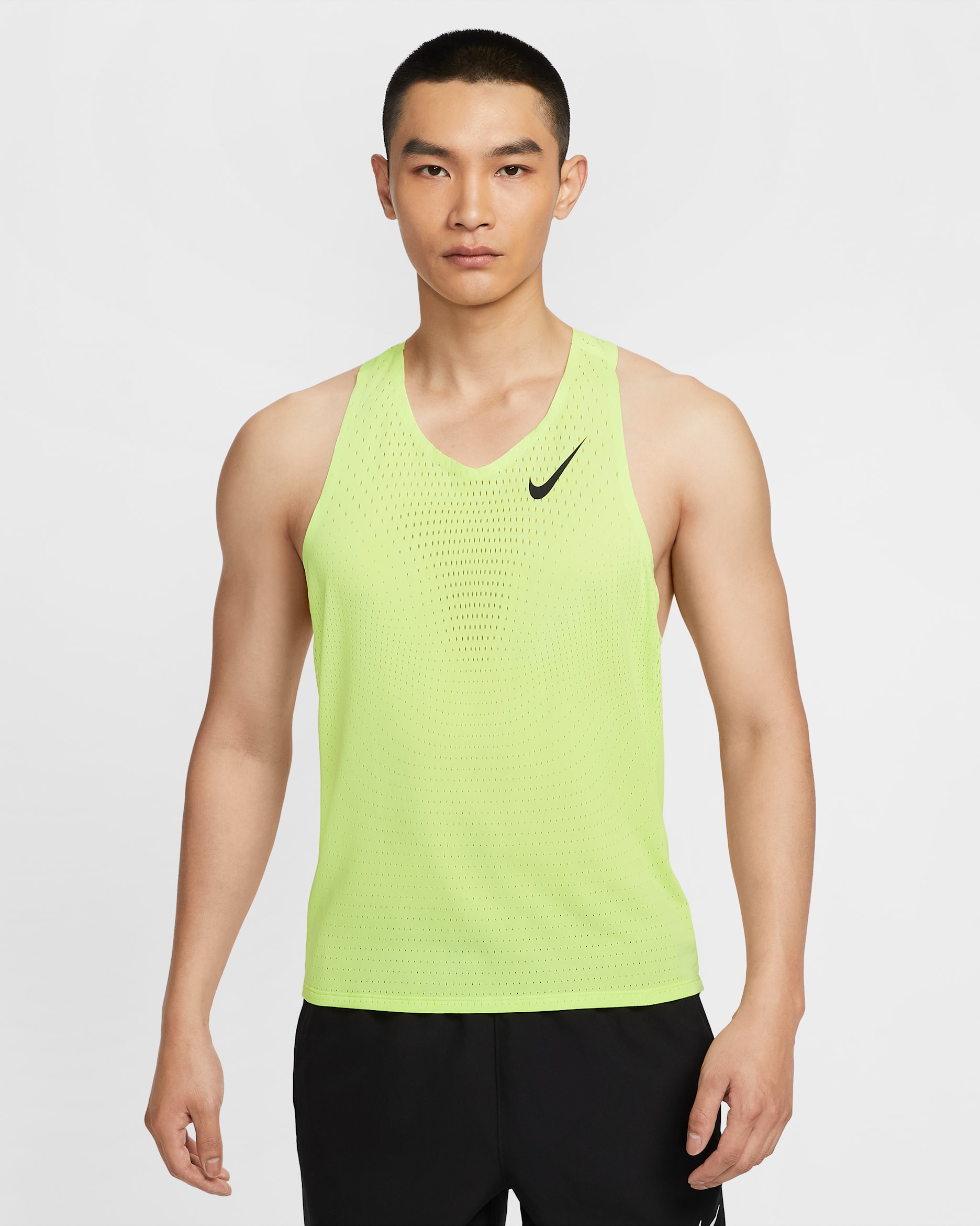 Nike AeroSwift 男款 Dri-FIT ADV 跑步無袖上衣 - Light Lemon Twist/黑色