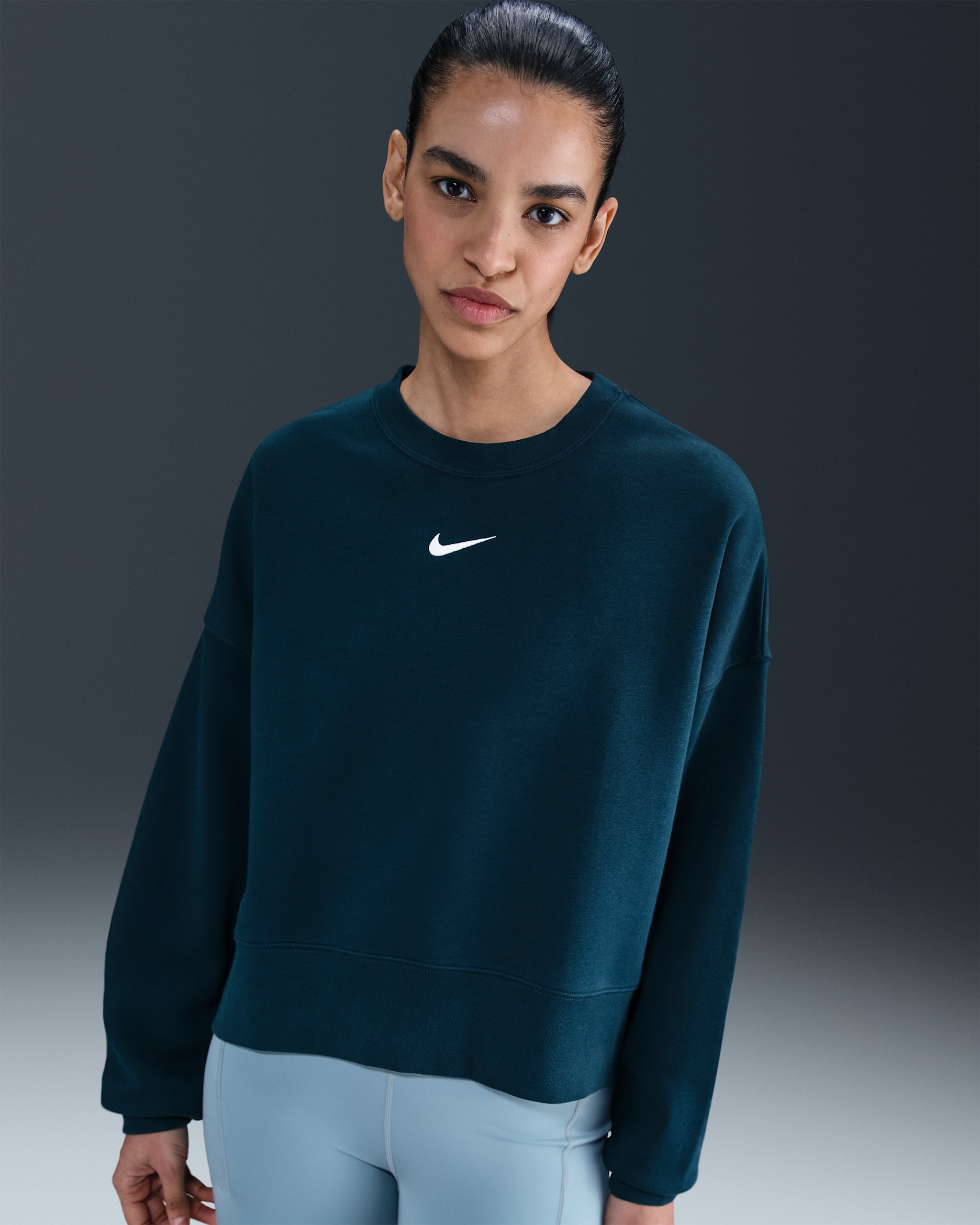 Nike Sportswear Collection Essentials Women's Oversized Fleece Crew Sweatshirt - Armory Navy/White