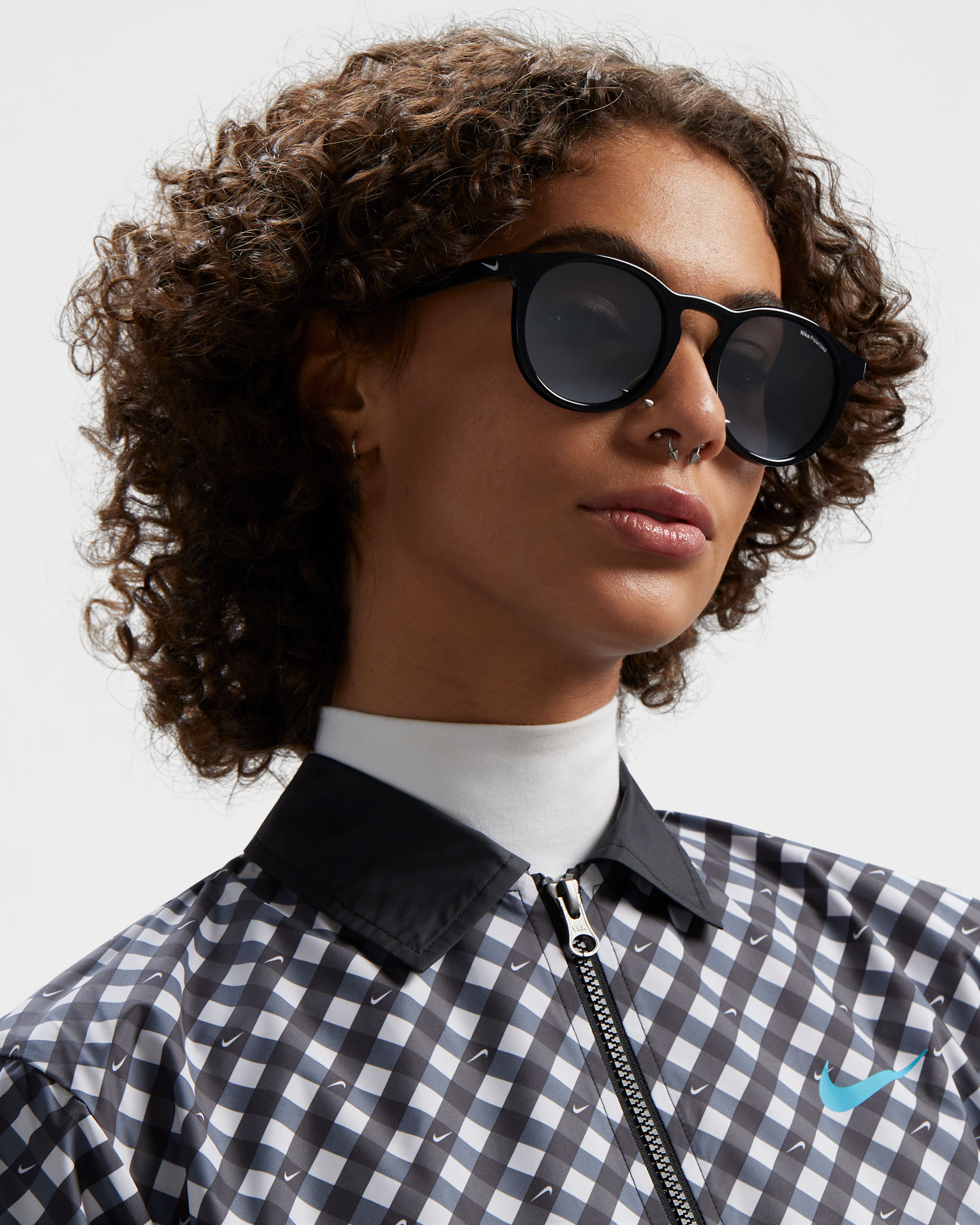 Nike Swerve Polarized Sunglasses - Black