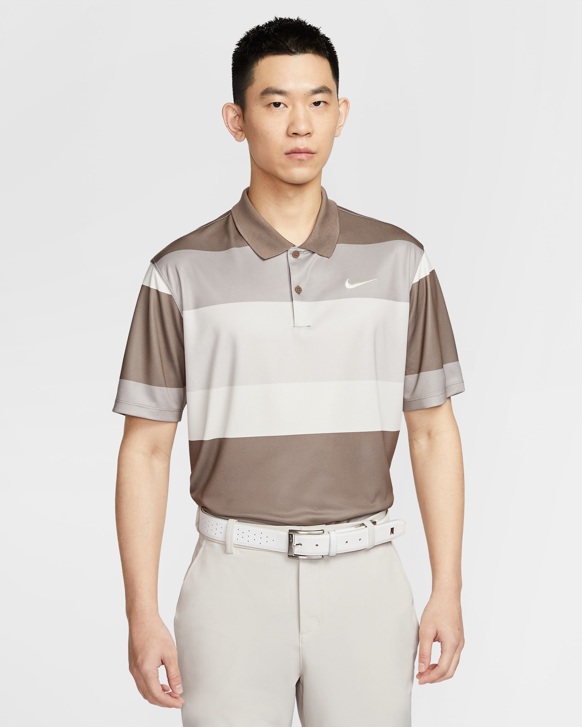 ナイキ ビクトリー+ メンズ Dri-FIT ゴルフポロ - ミンクブラウン/ペールアイボリー