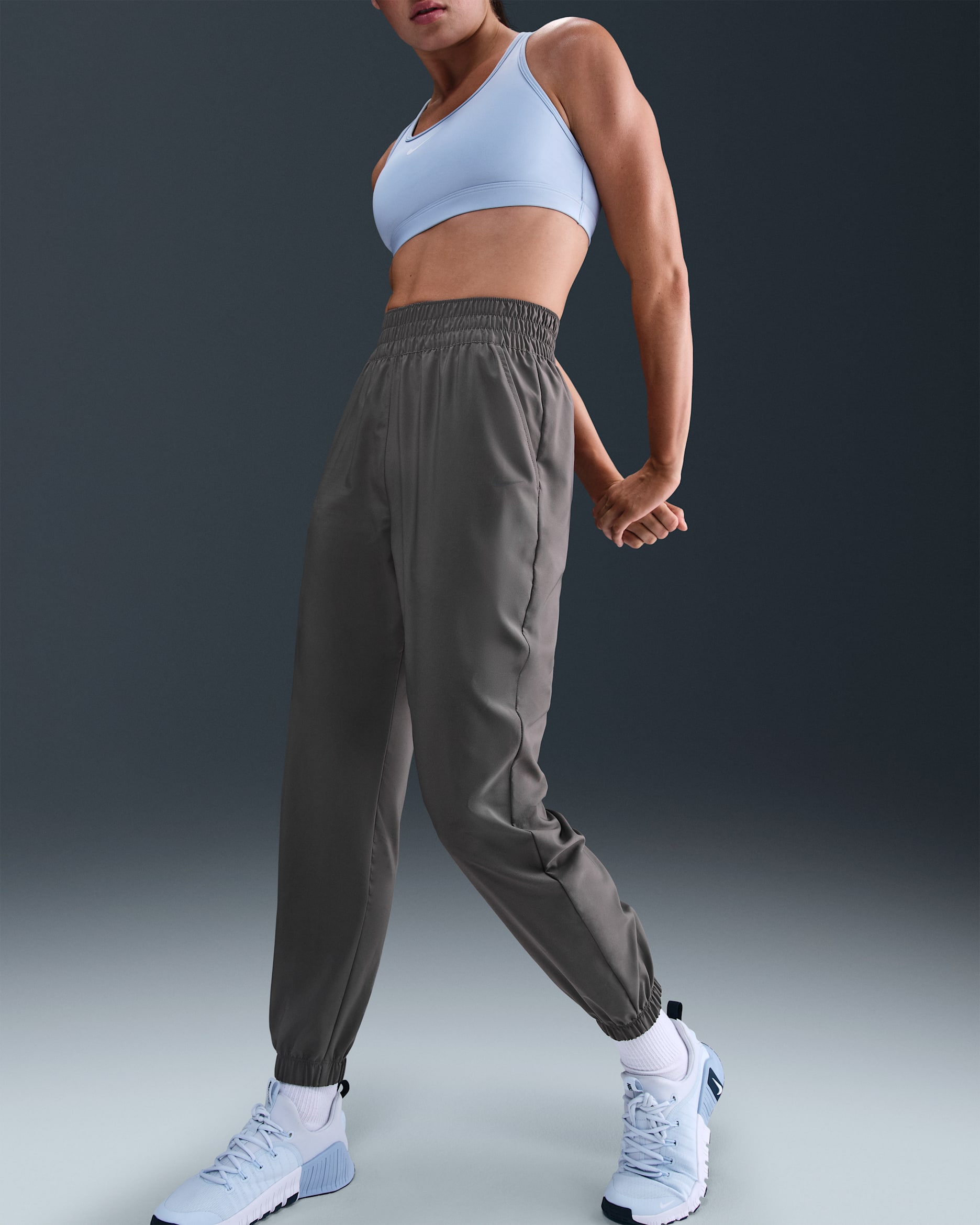 Nike One Women's Dri-FIT High-Waisted 7/8 Joggers
