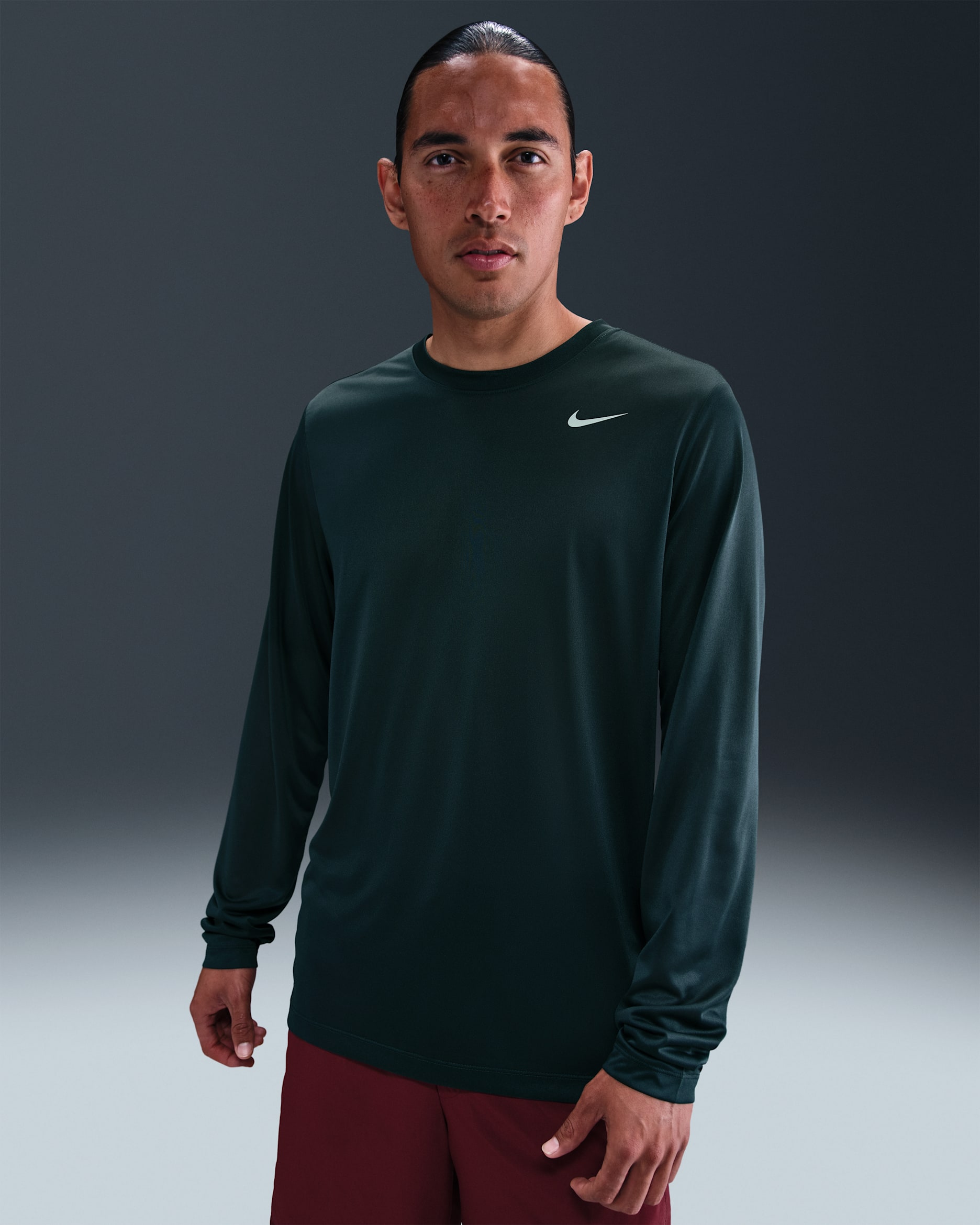 Nike Dri-FIT Legend Men's Long-Sleeve Fitness Top - Seaweed/Matte Silver