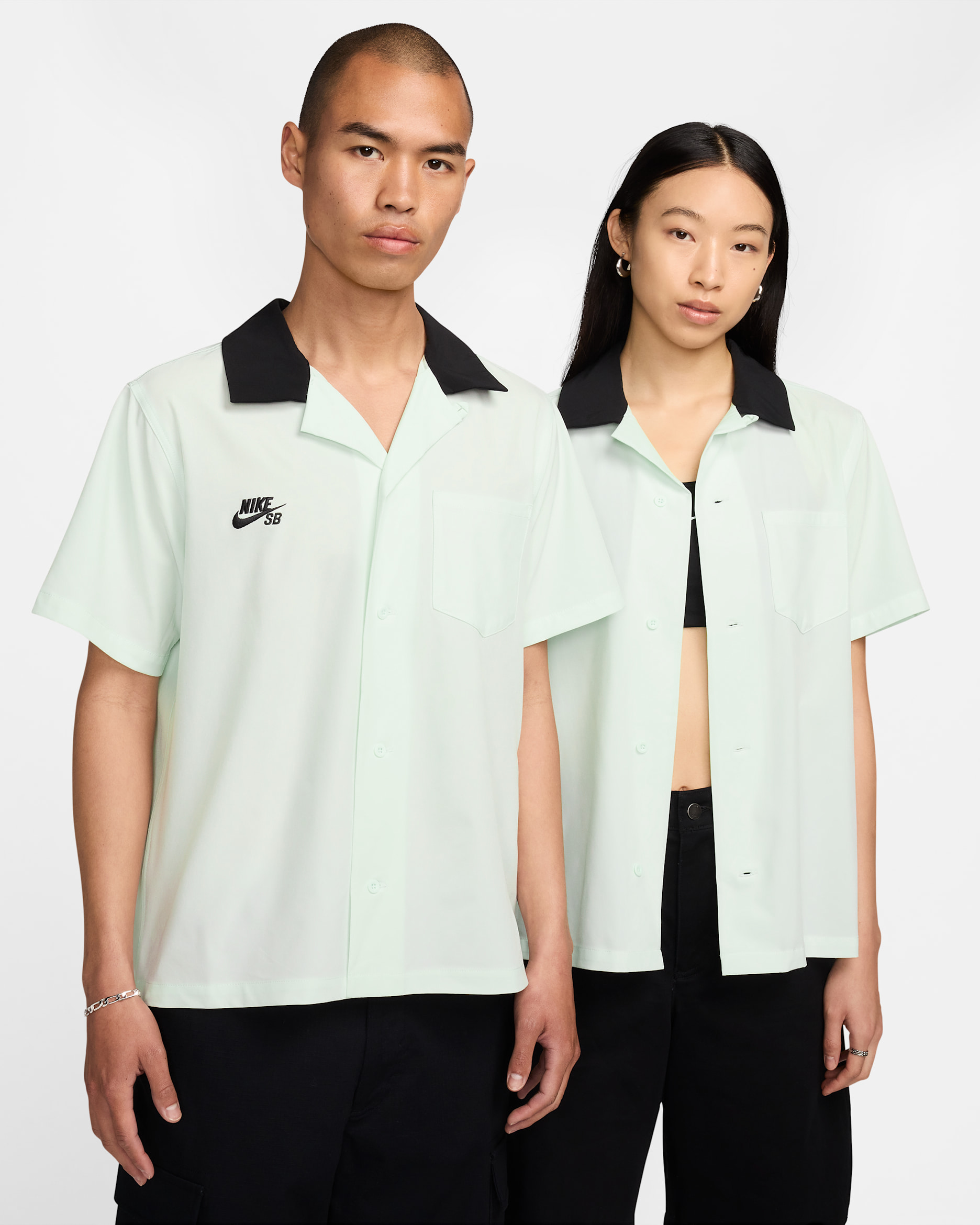 Nike SB Short-Sleeve Button-Down Skate Bowler Top - Barely Green/Black