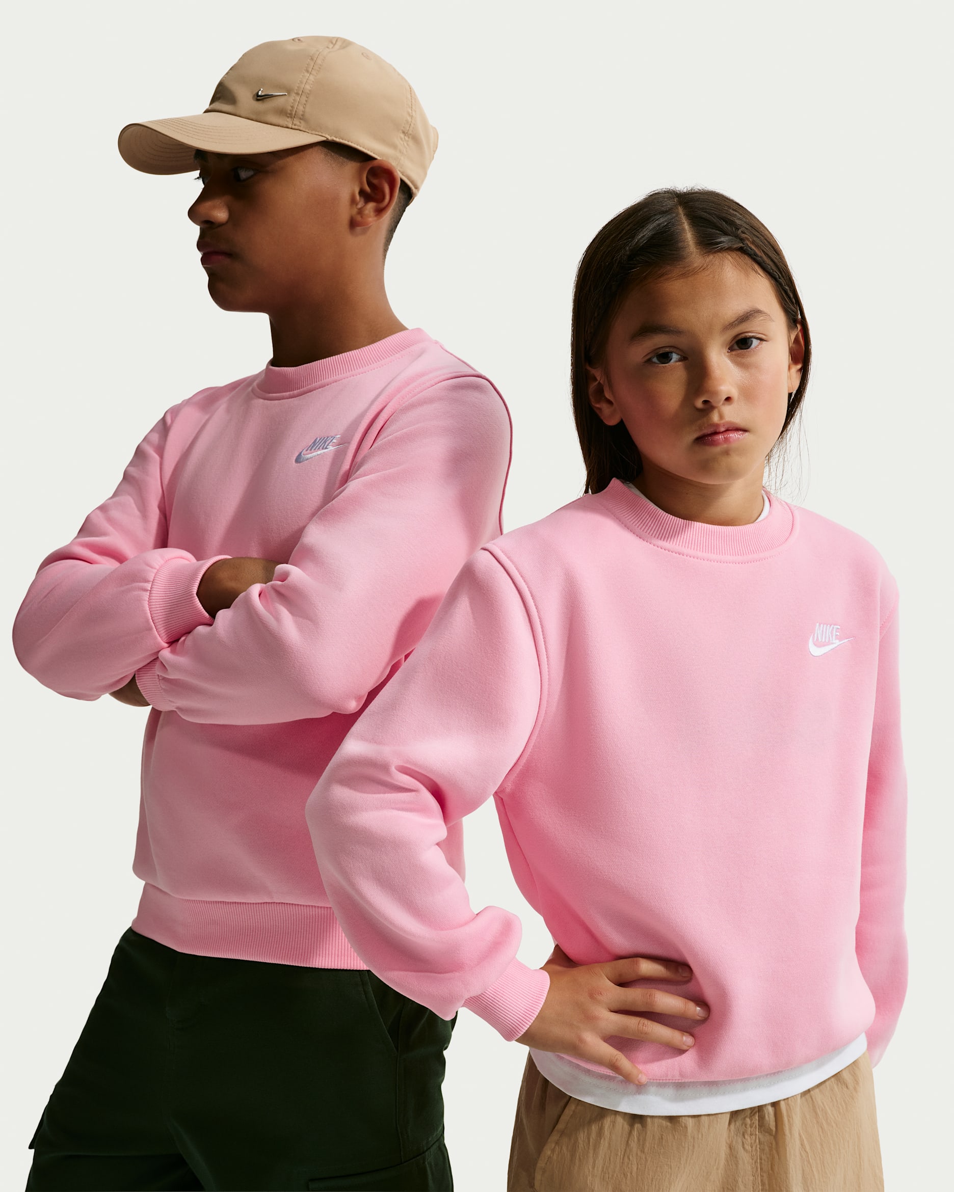 Nike Sportswear Club Fleece Older Kids' Sweatshirt - Medium Soft Pink/White