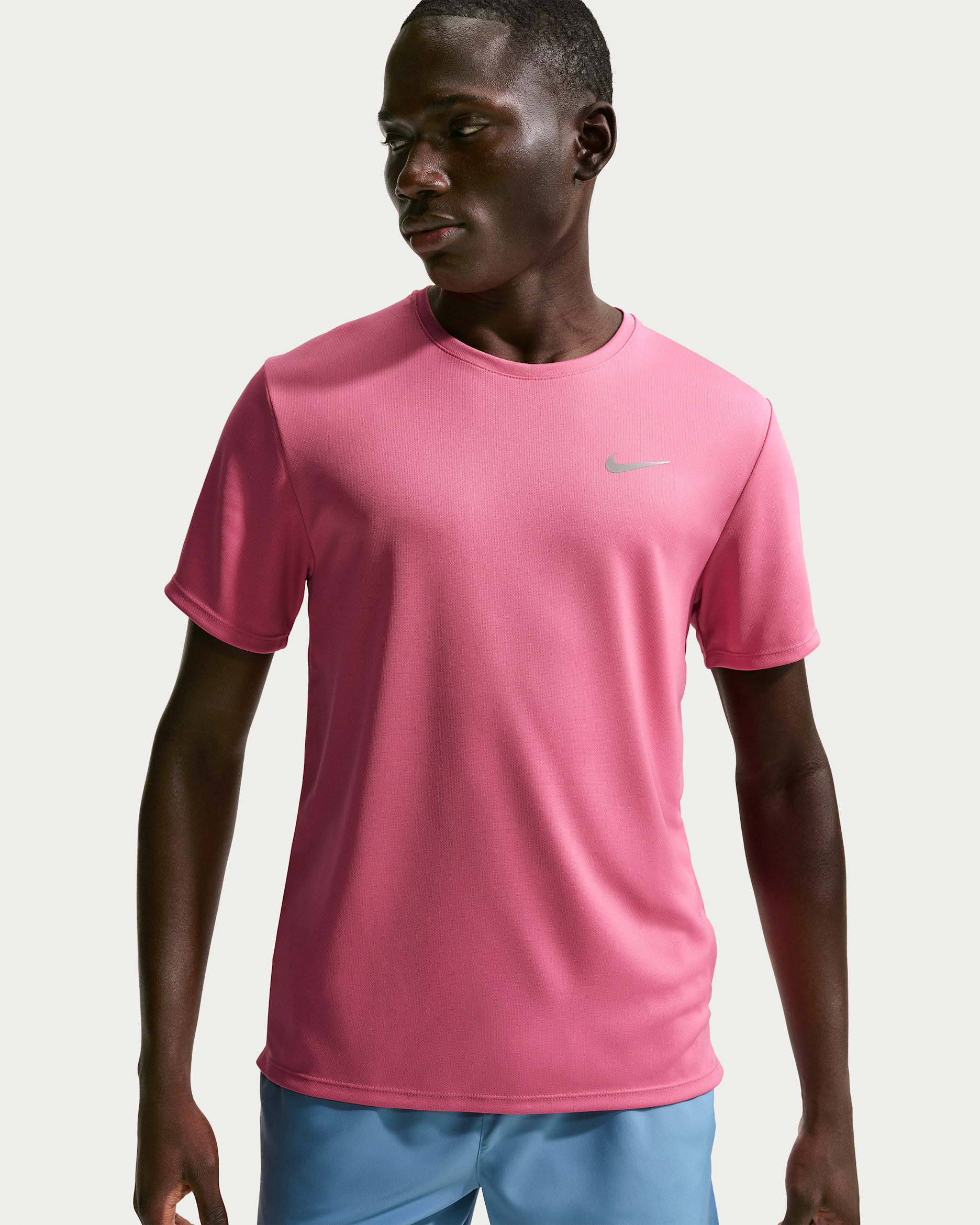 Playera de correr de manga corta Dri-FIT UV para hombre Nike Miler - Peonía