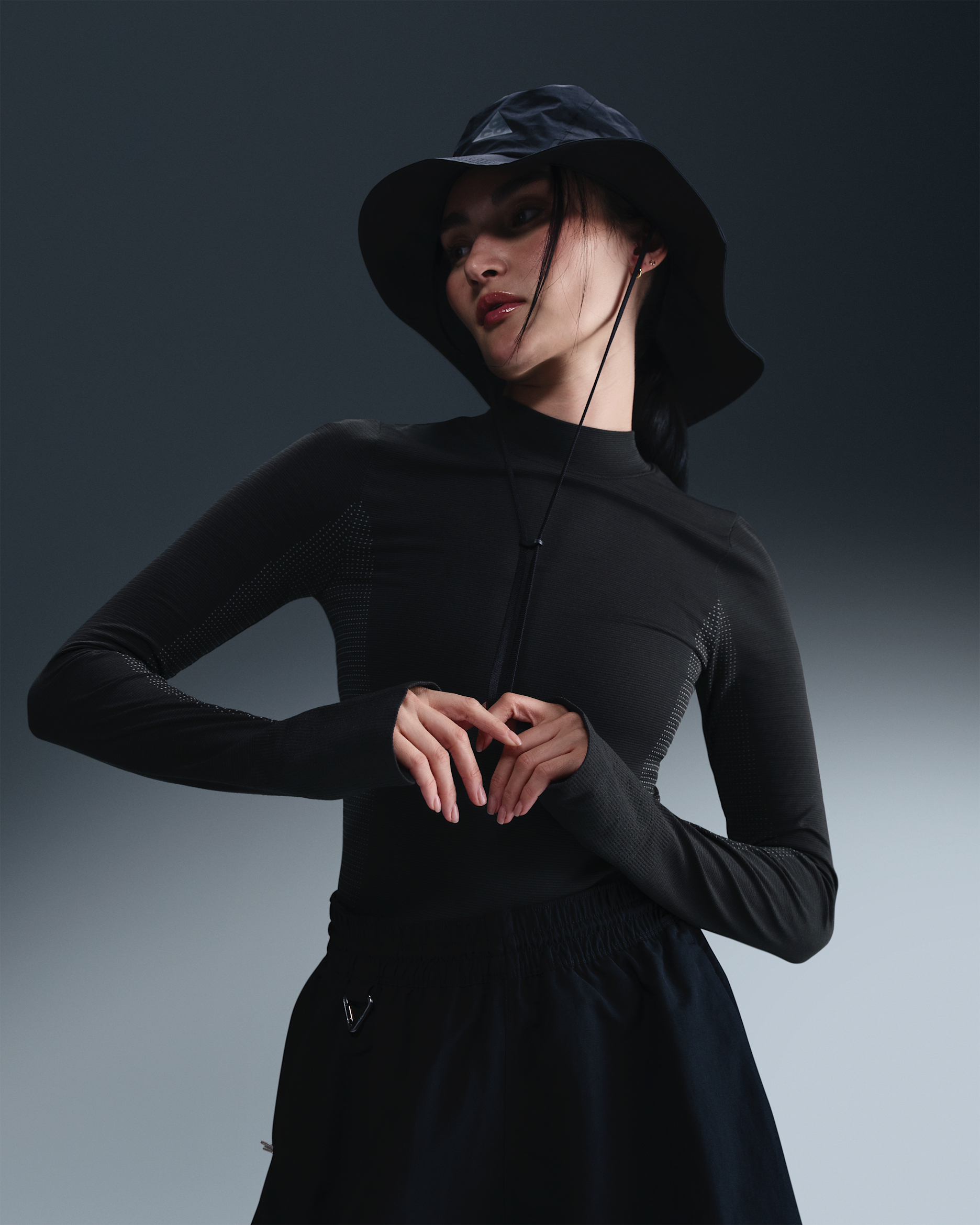 Nike ACG "Delta River" Women's Dri-FIT ADV Long-Sleeve Top - Black/Cool Grey