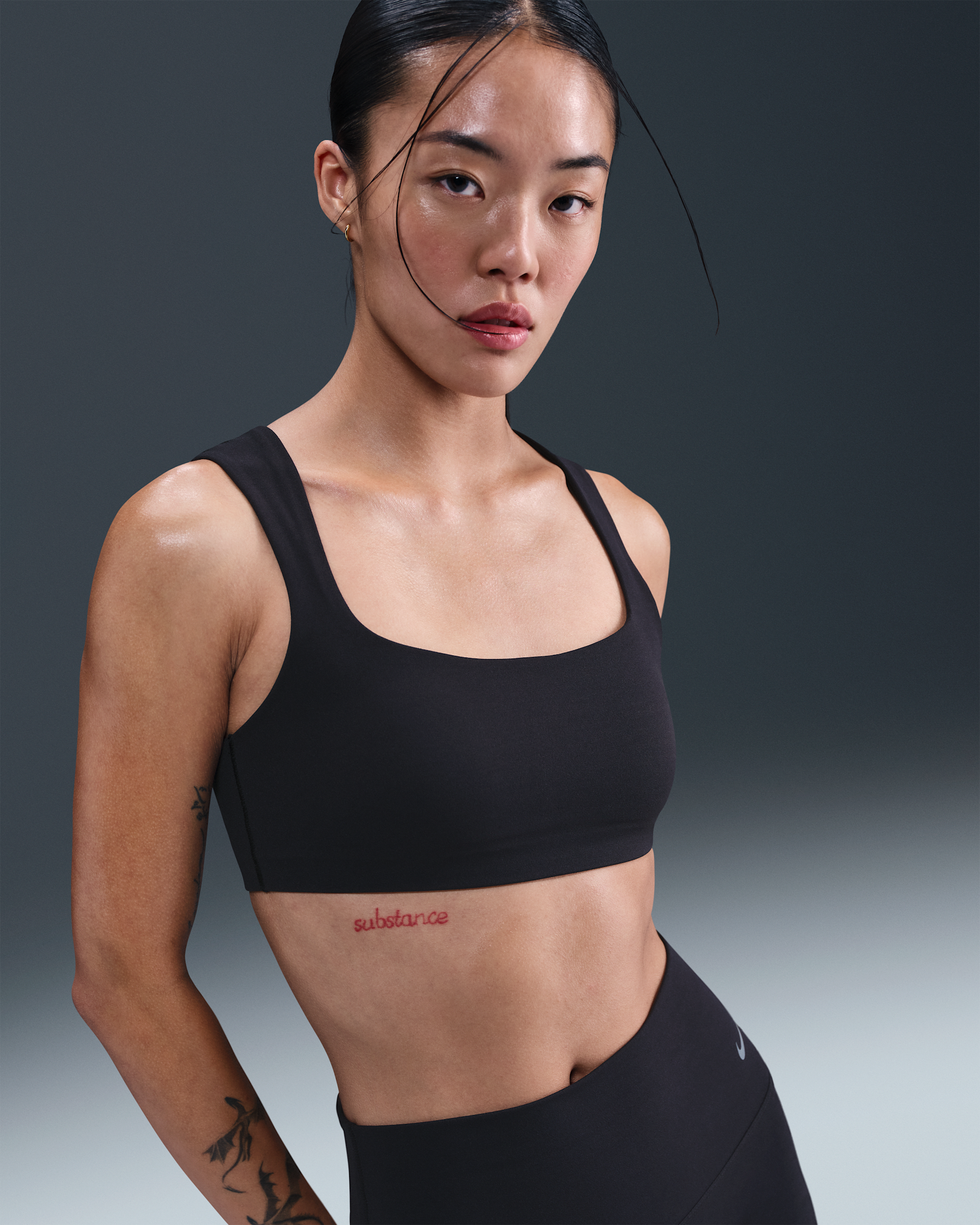 Nike Zenvy Women's Light-Support Lightly Lined Sports Bra - Black/Cool Grey