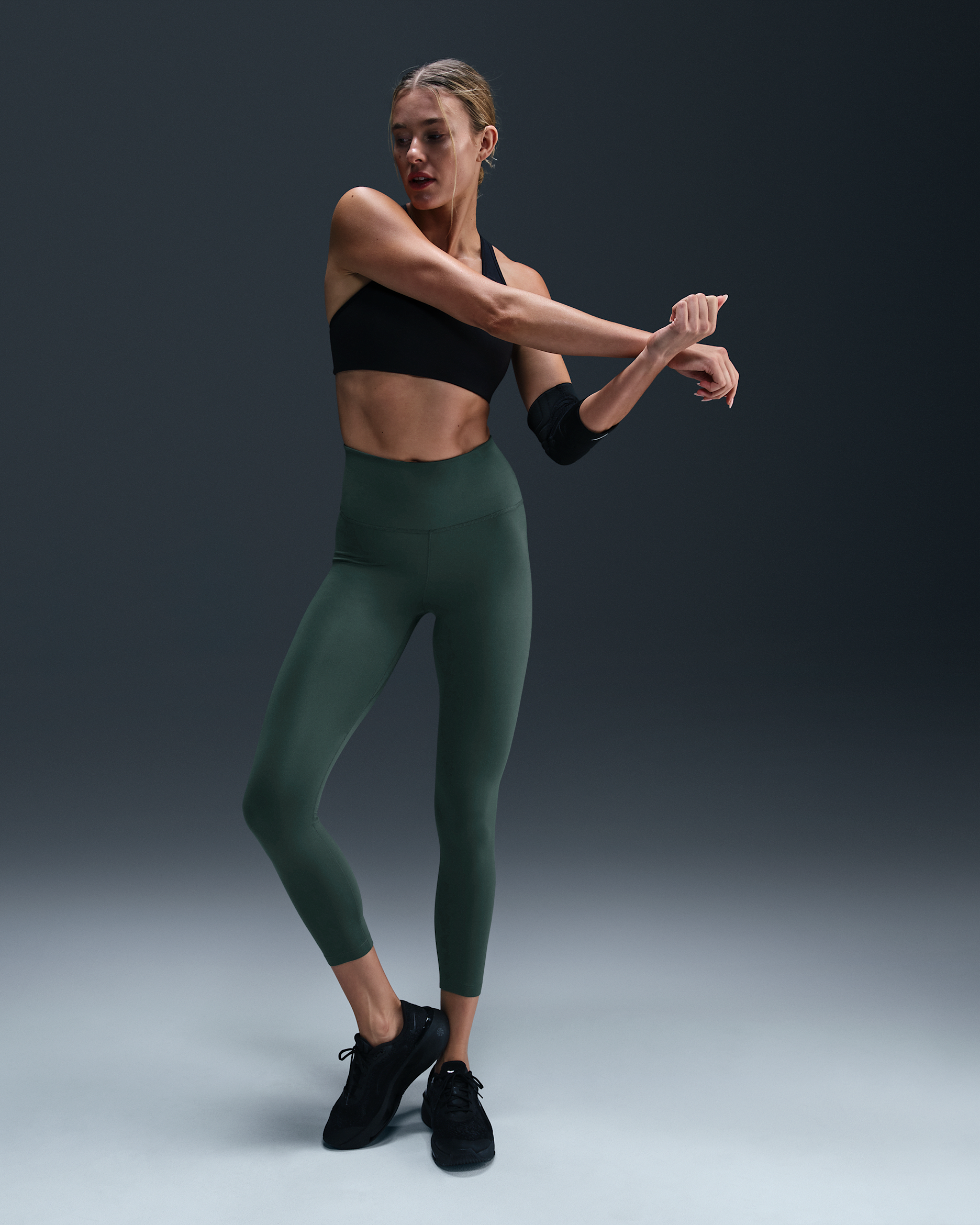 Nike Therma-FIT One Women's High-Waisted 7/8 Leggings - Vintage Green/White