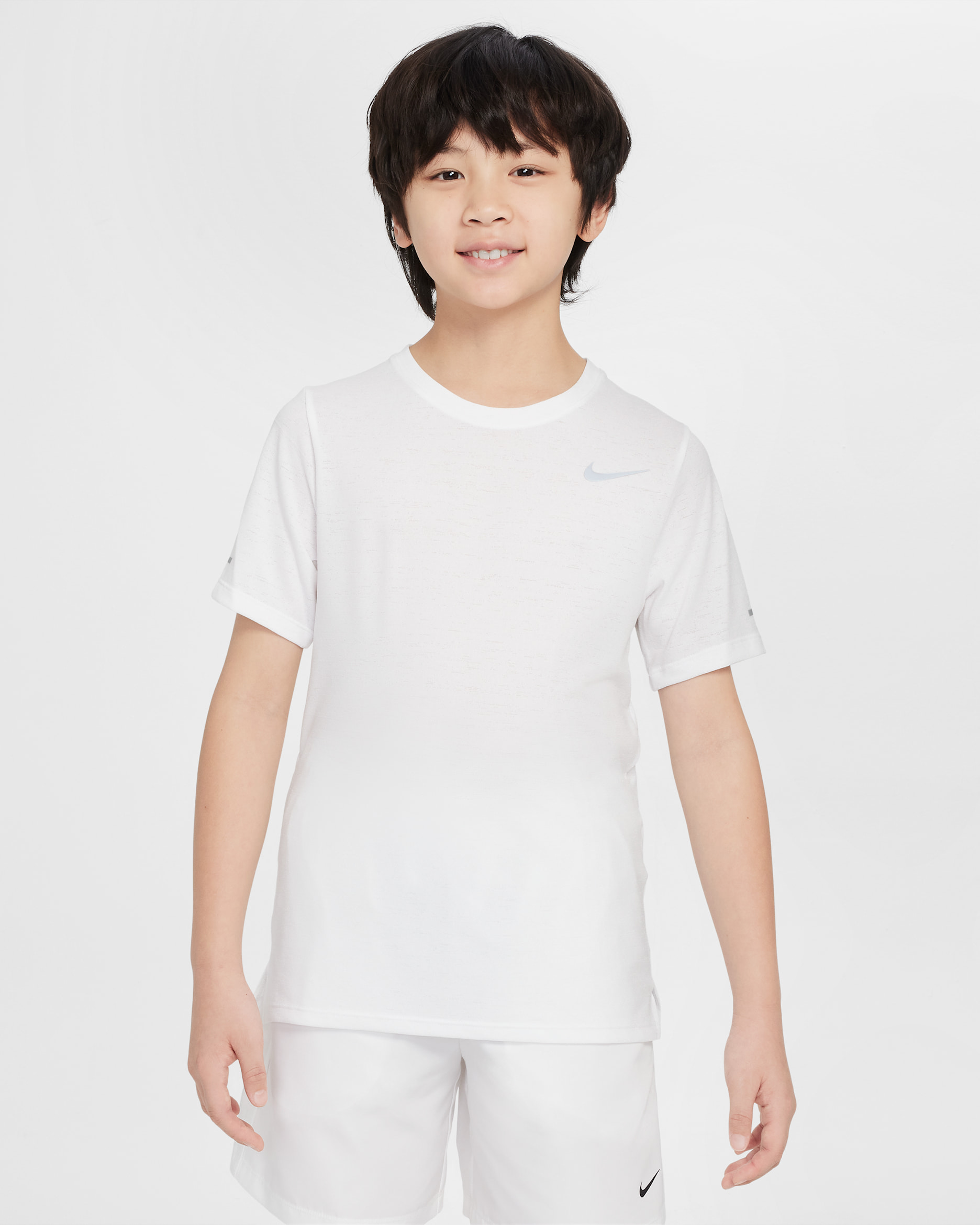 Nike Dri-FIT Miler Older Kids' (Boys') Training Top - White