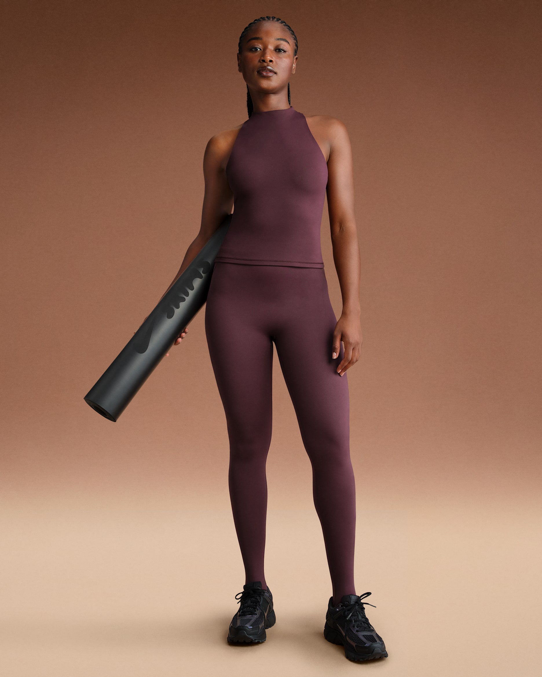 NikeSKIMS Matte Women's High-Waisted Footsie Grip Leggings - NSKM CURRANT