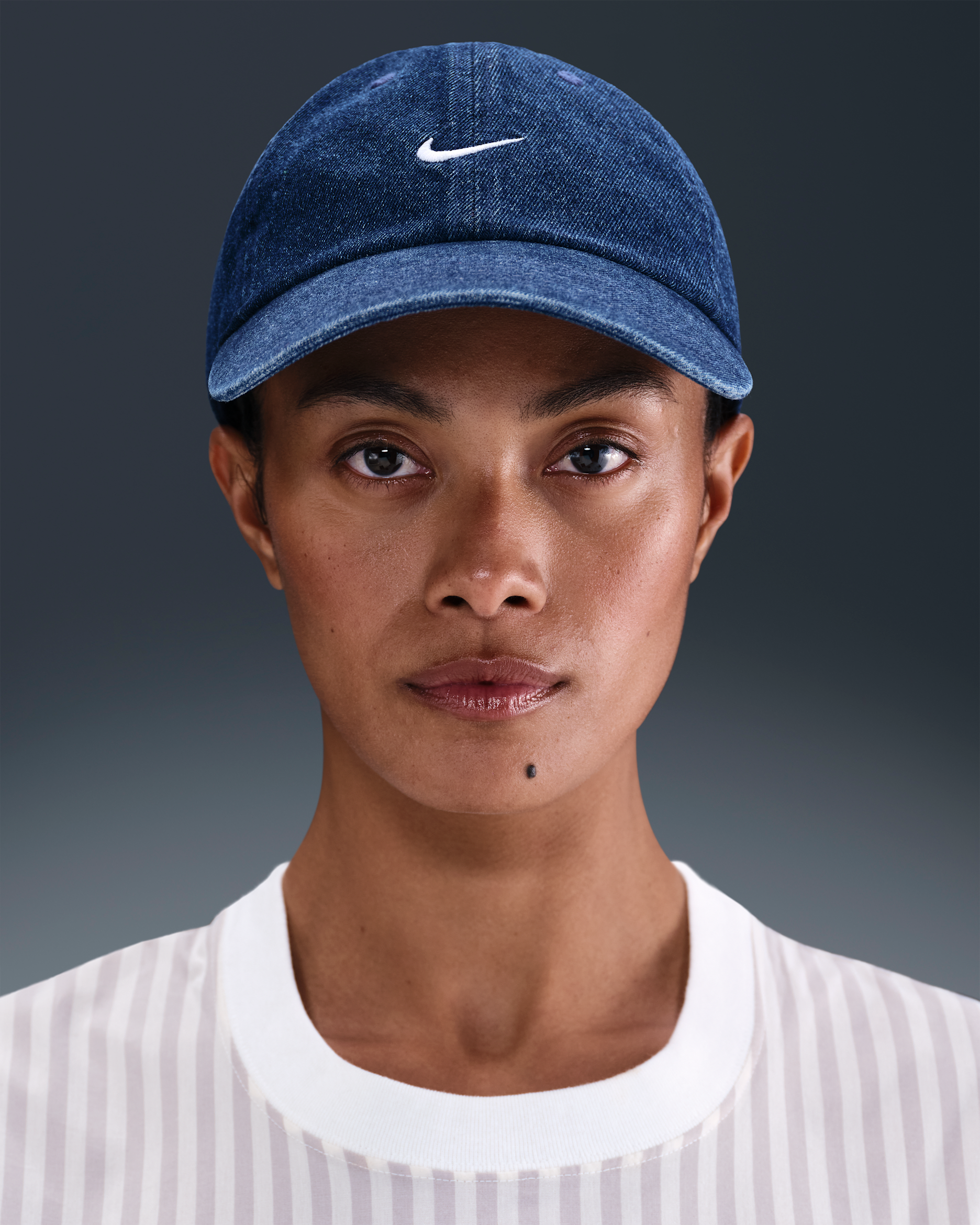Casquette souple en denim Nike Club - College Navy/Blanc