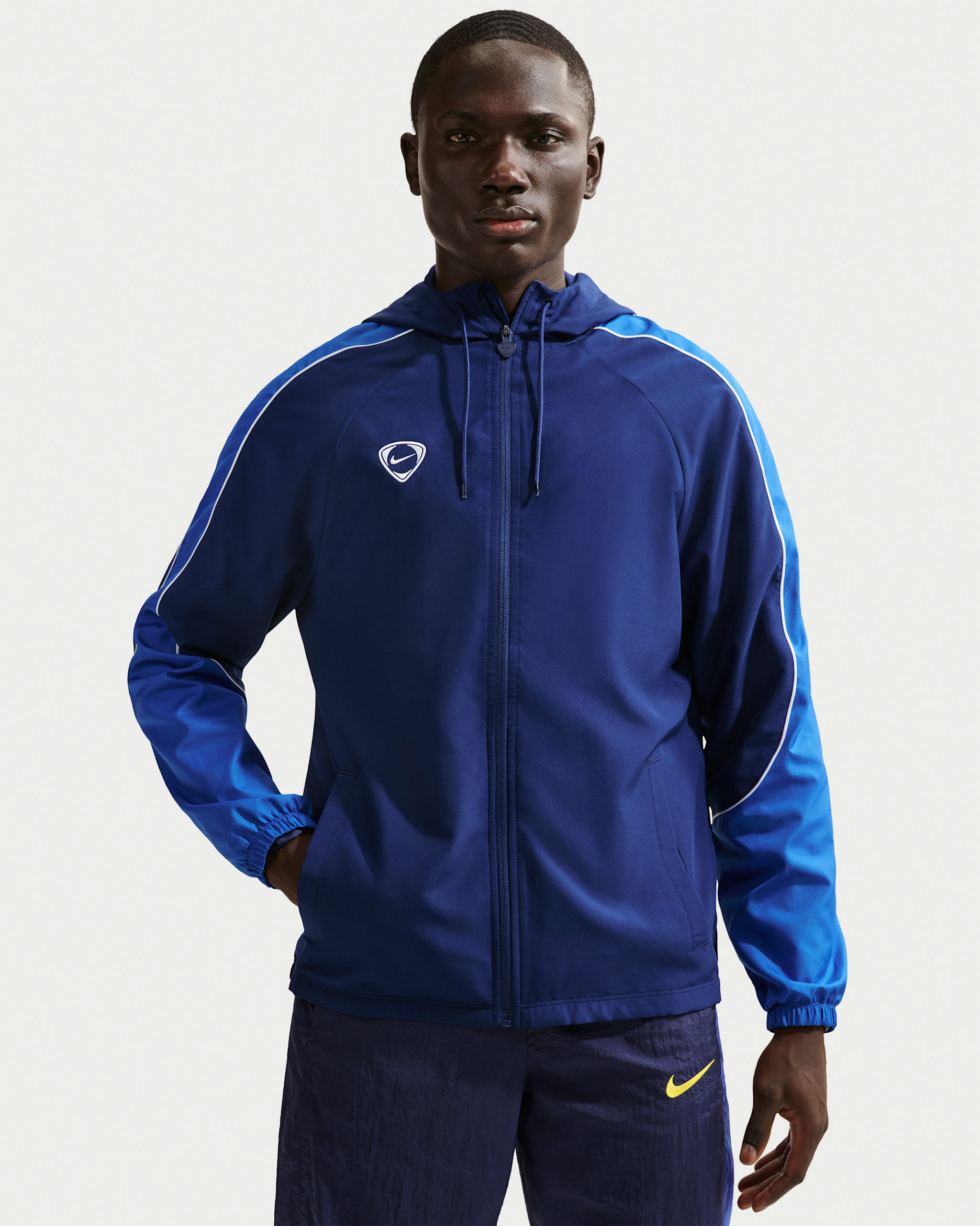 Veste de foot tissée Repel Nike Academy+ pour homme - Blue Void/Game Royal/Blanc/Blanc