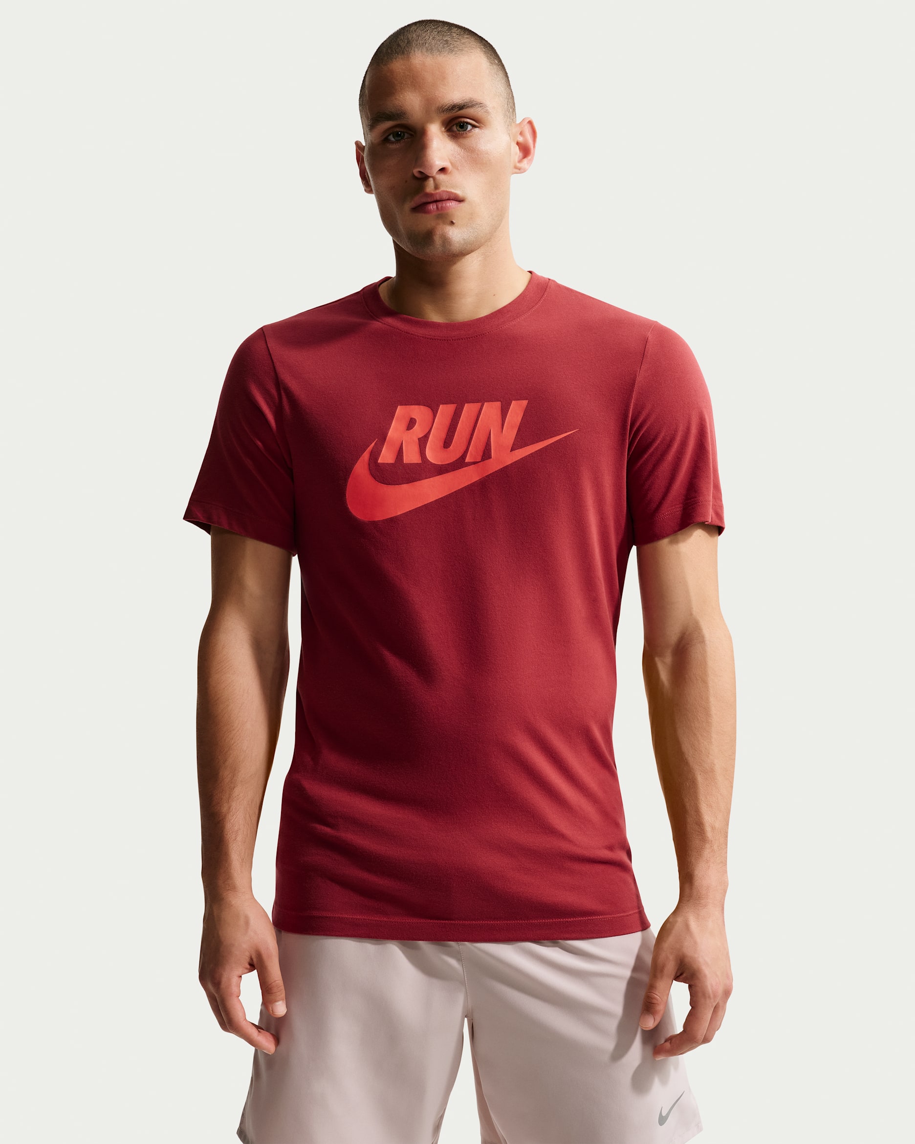 Playera de correr Dri-FIT para hombre Nike - Carmesí team/Carmesí claro