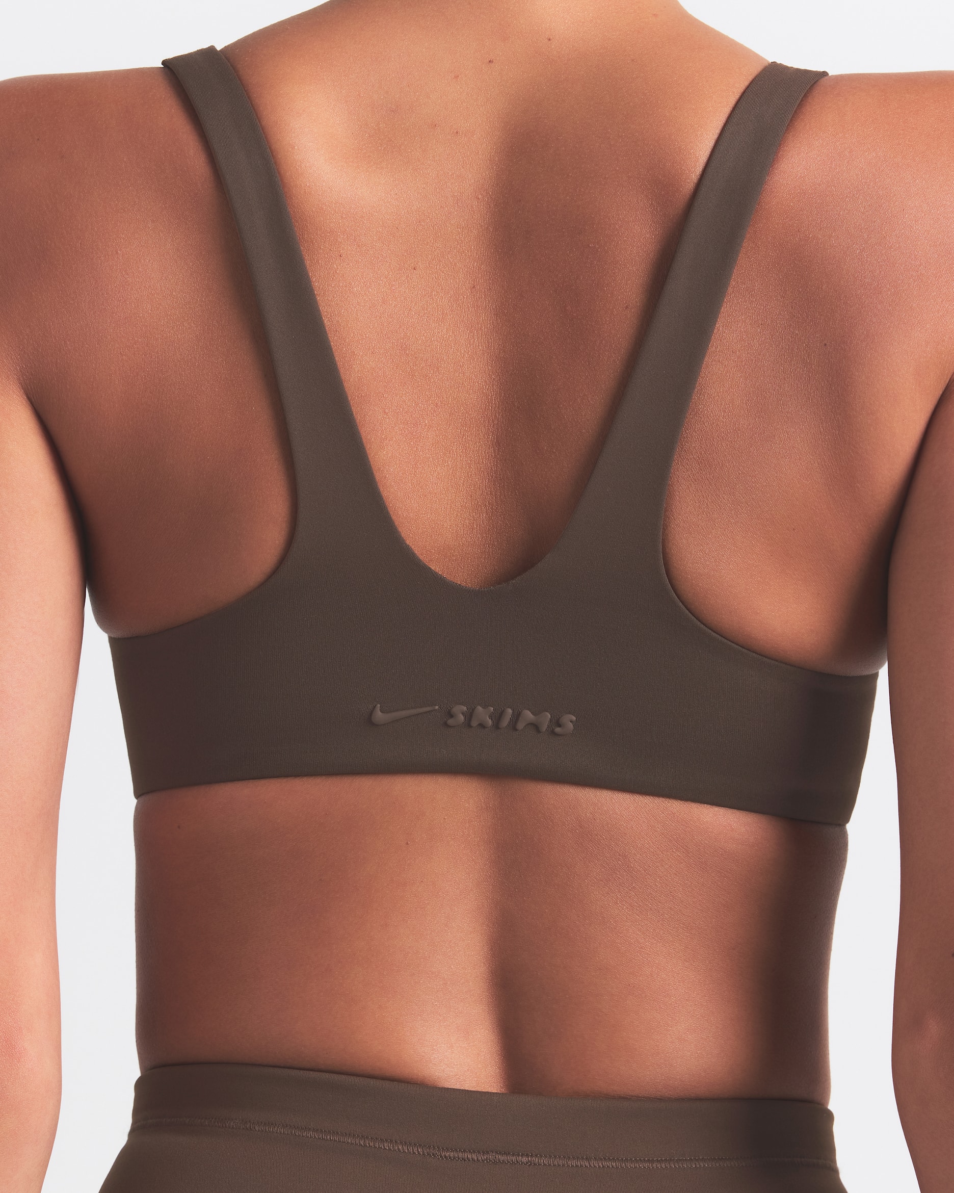 NikeSKIMS Matte Women's Shaping Scoop Bra
