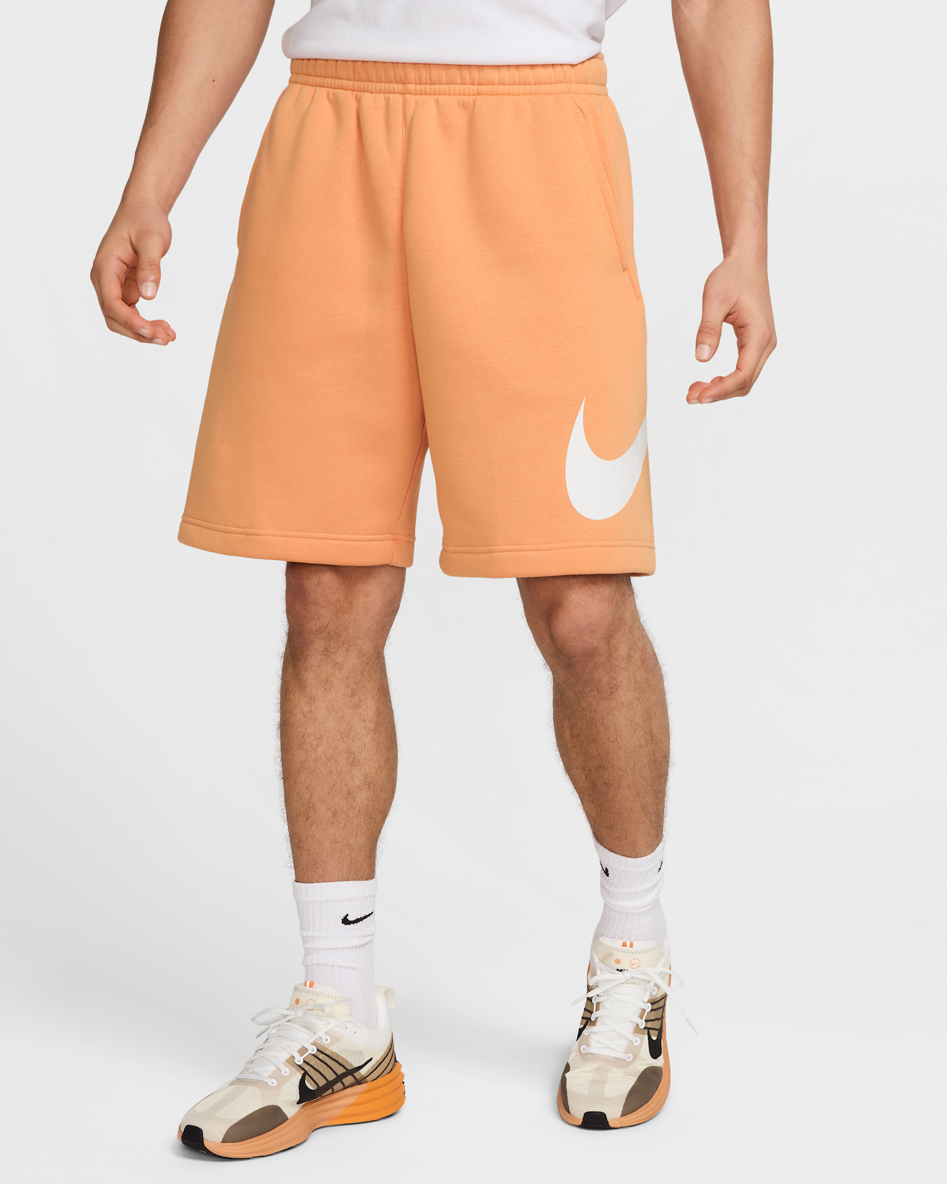 Nike Sportswear Club Men's Graphic Shorts - Copper Moon/White/White