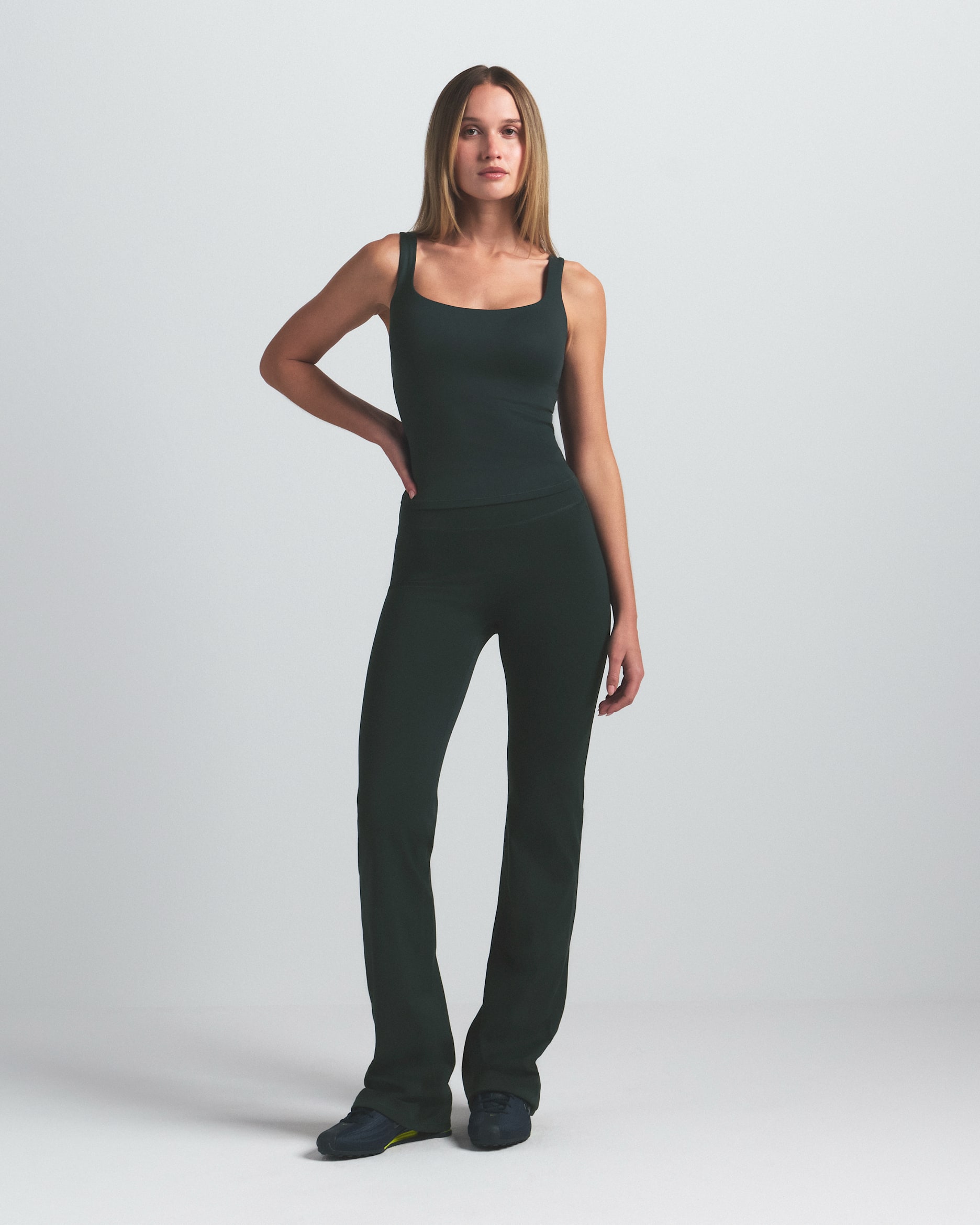 NikeSKIMS Matte Women's High-Waisted Slim Flared Leggings - NSKM DARK TEAL/NSKM DARK TEAL