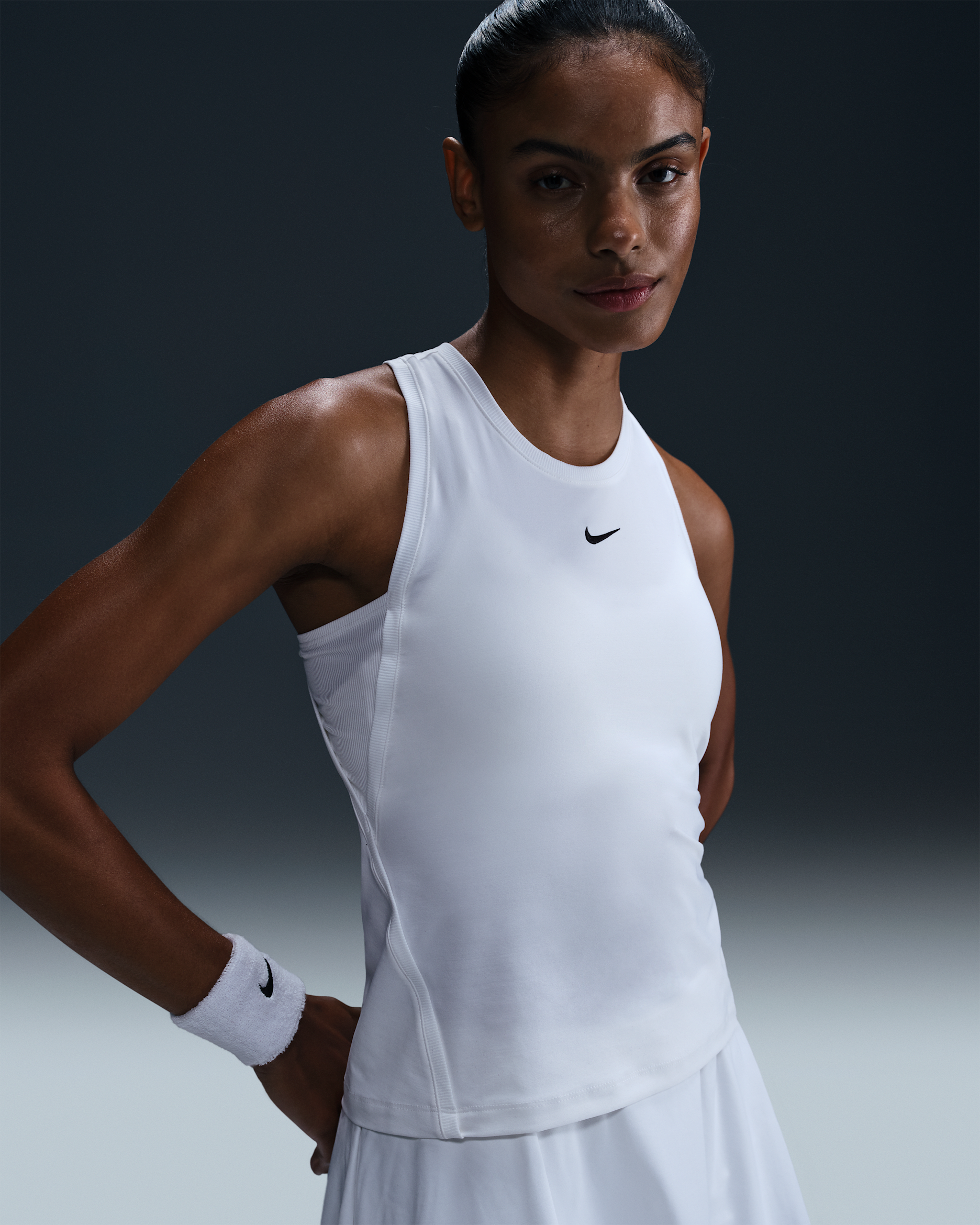 Nike Victory Women's Dri-FIT Tennis Tank Top - White/Black