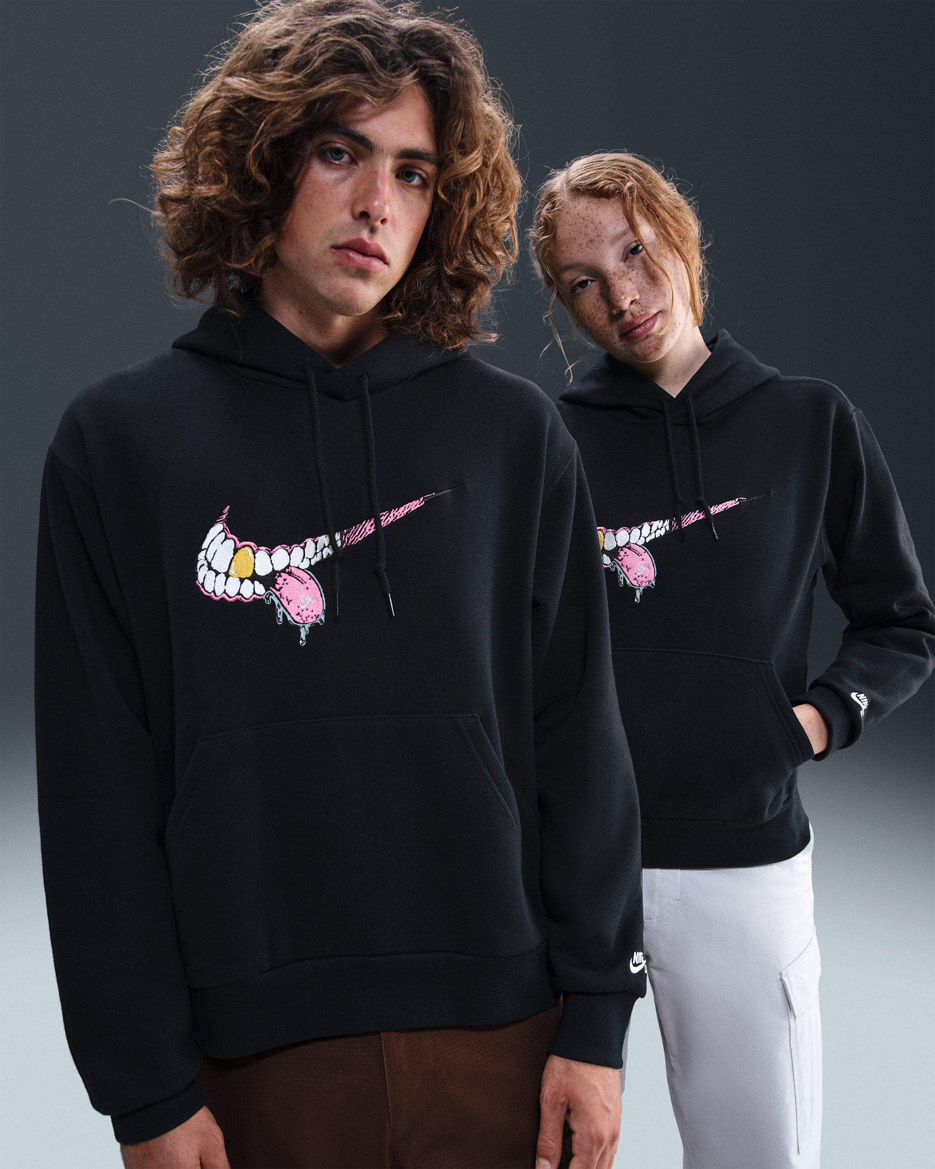 Nike SB Skate Pullover Hoodie - Black/White