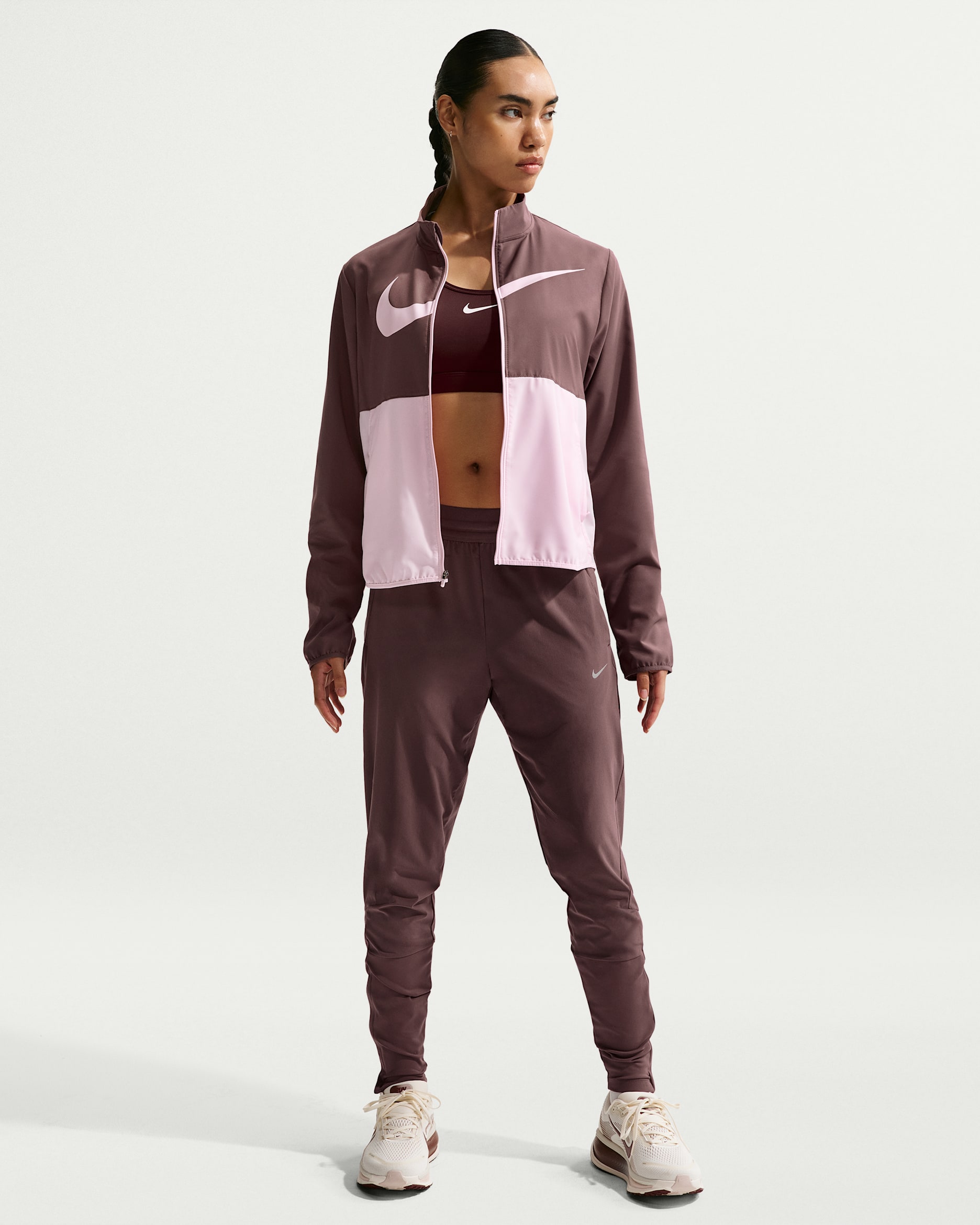 Nike Swift Pantalón de running de talle medio Dri-FIT - Mujer - Tattoo