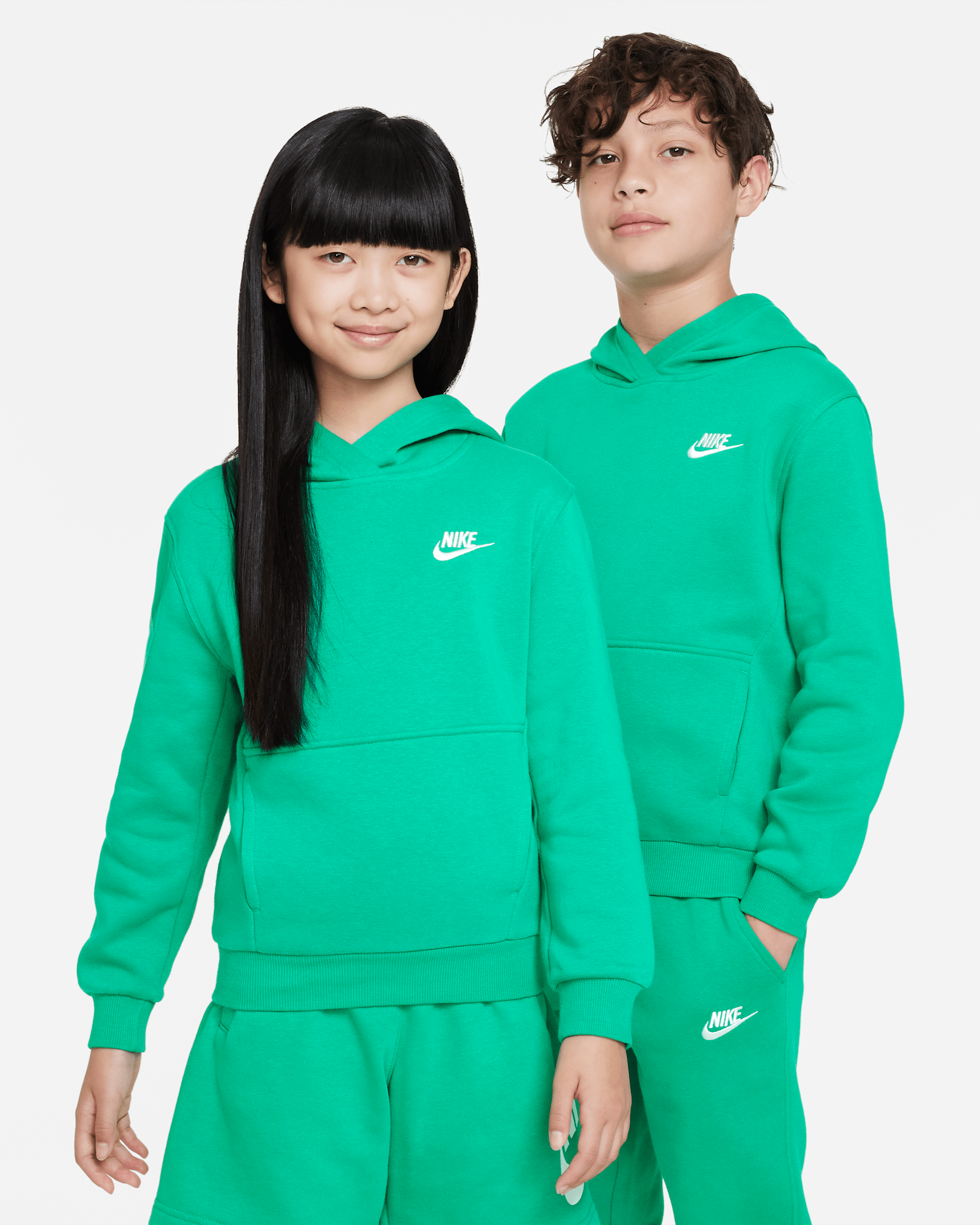 Nike Sportswear Club Fleece Big Kids' Pullover Hoodie - Stadium Green/White