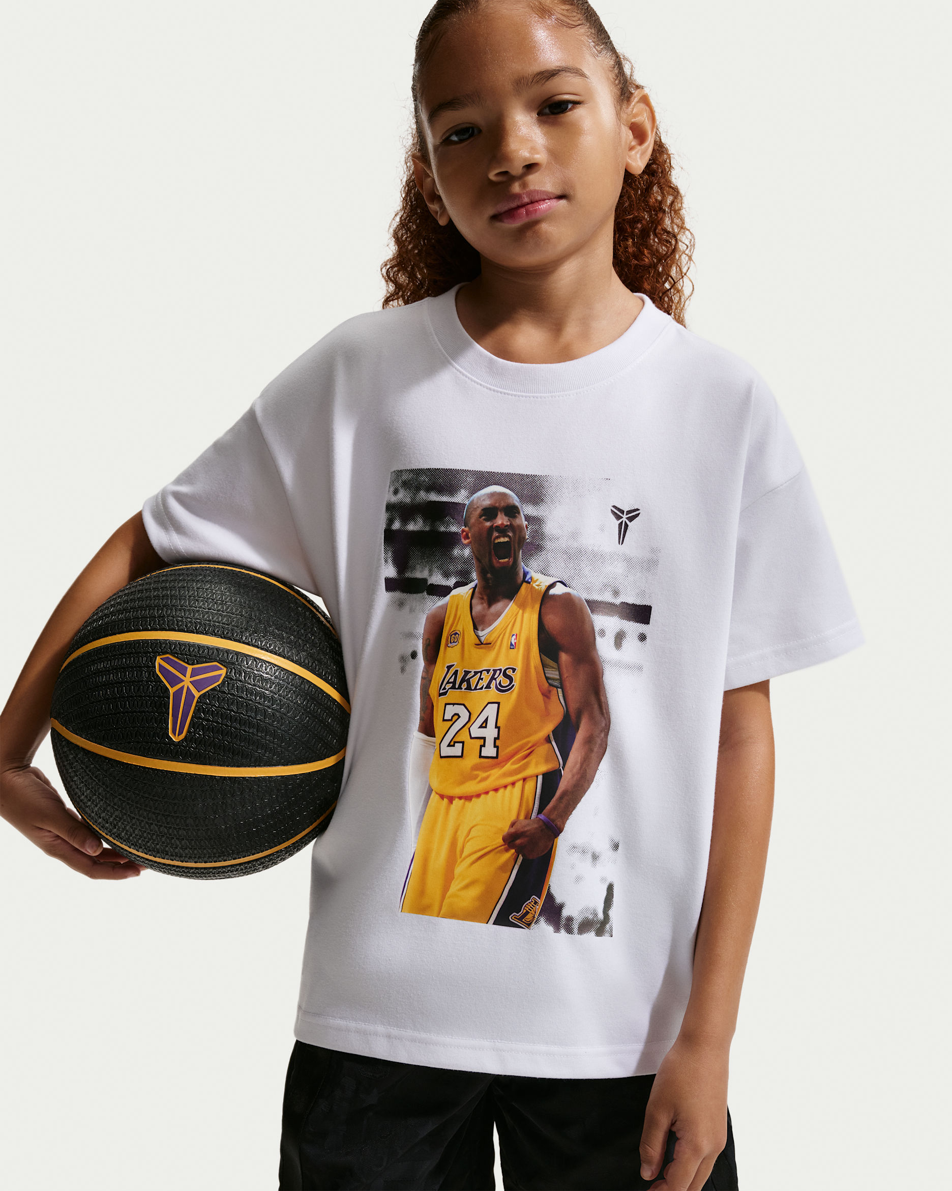 Kobe Big Kids' Dri-FIT Max90 T-Shirt - White