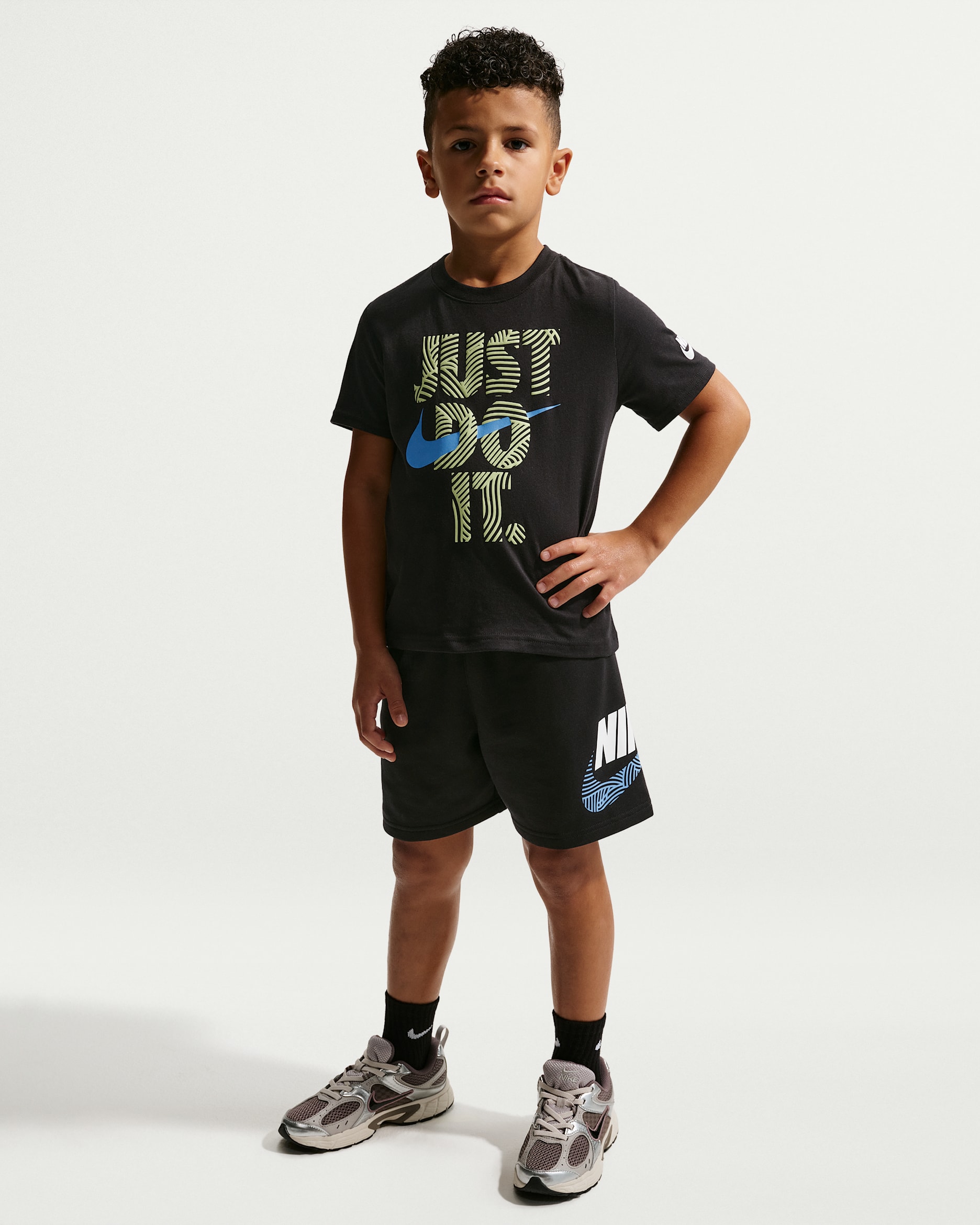 Nike Sportswear In The Zone Little Kids' French Terry Shorts - Black