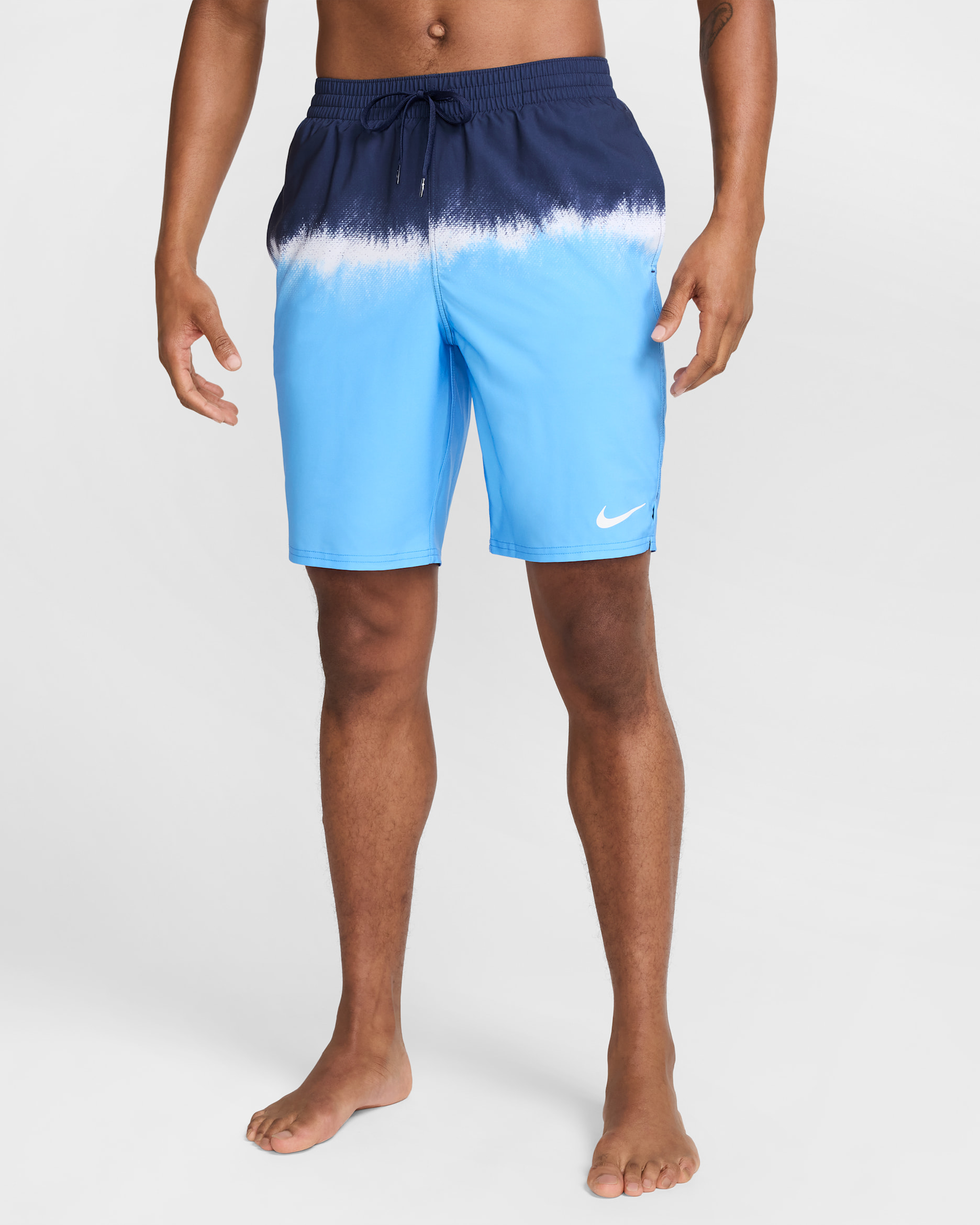 Shorts de vóleibol de 23 cm con forro de ropa interior tipo bóxer para hombre Nike Swim Breaker - Azul marino medianoche/Azul universitario/Blanco/Blanco