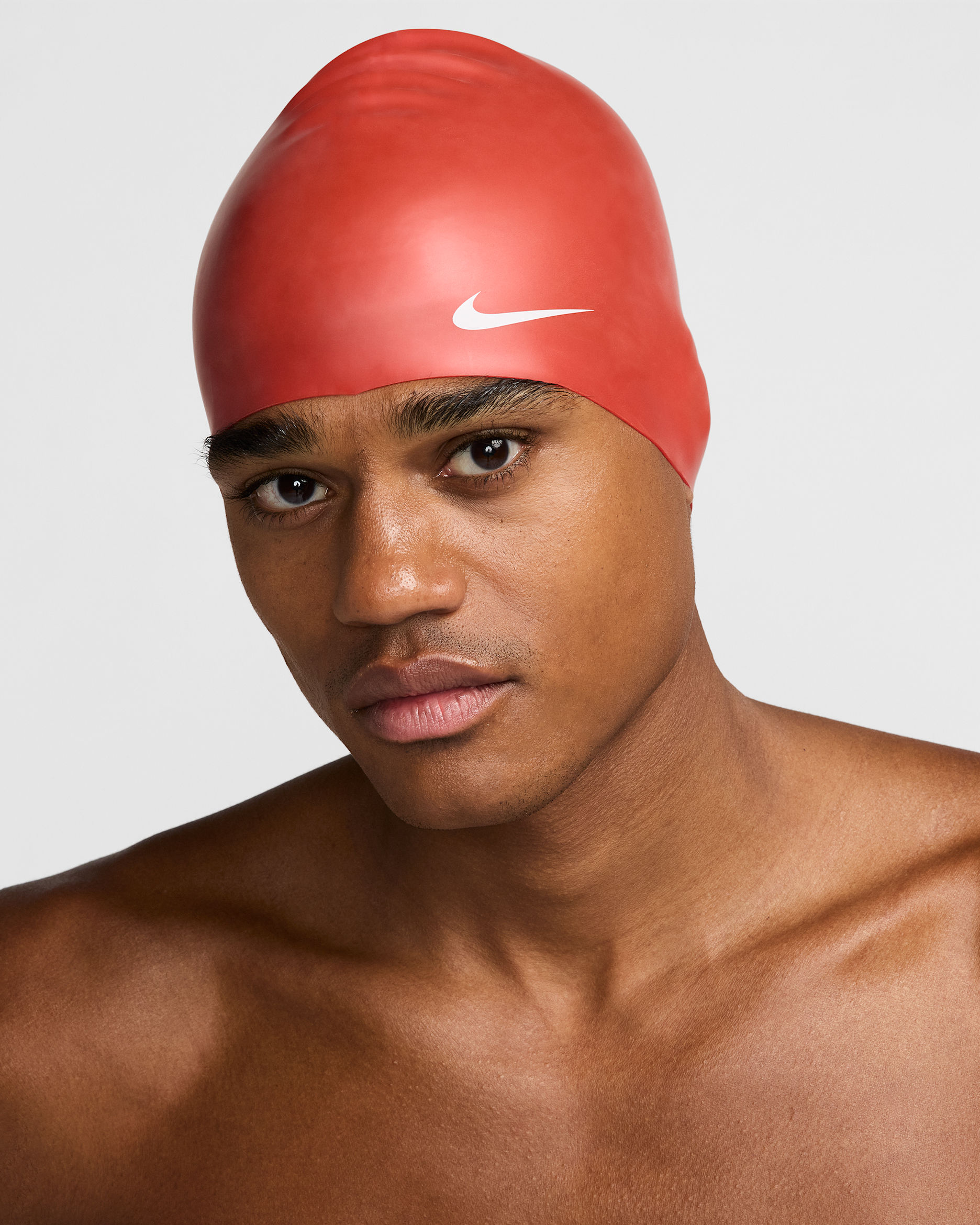 Gorra de natación Nike Swim Solid Silicone - Rojo universitario/Blanco