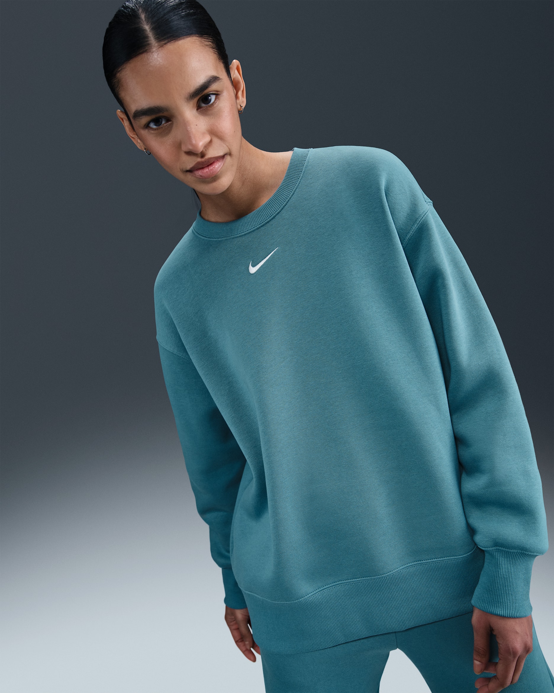 Nike Sportswear Phoenix Fleece Women's Oversized Crew-Neck Sweatshirt - Smokey Blue/Sail