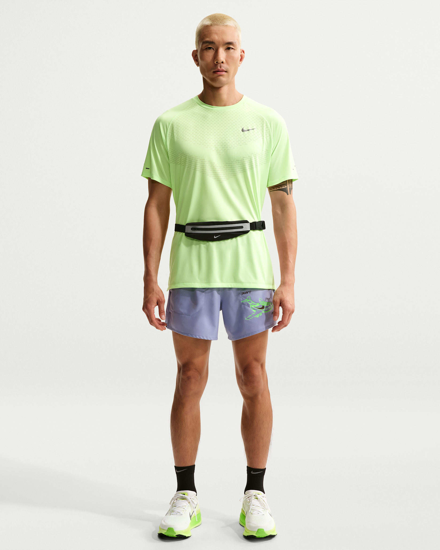 Nike Stride "Fly Nike" Men's Dri-FIT 12.5cm (approx.) Brief-Lined Running Shorts - Iron Purple/Black