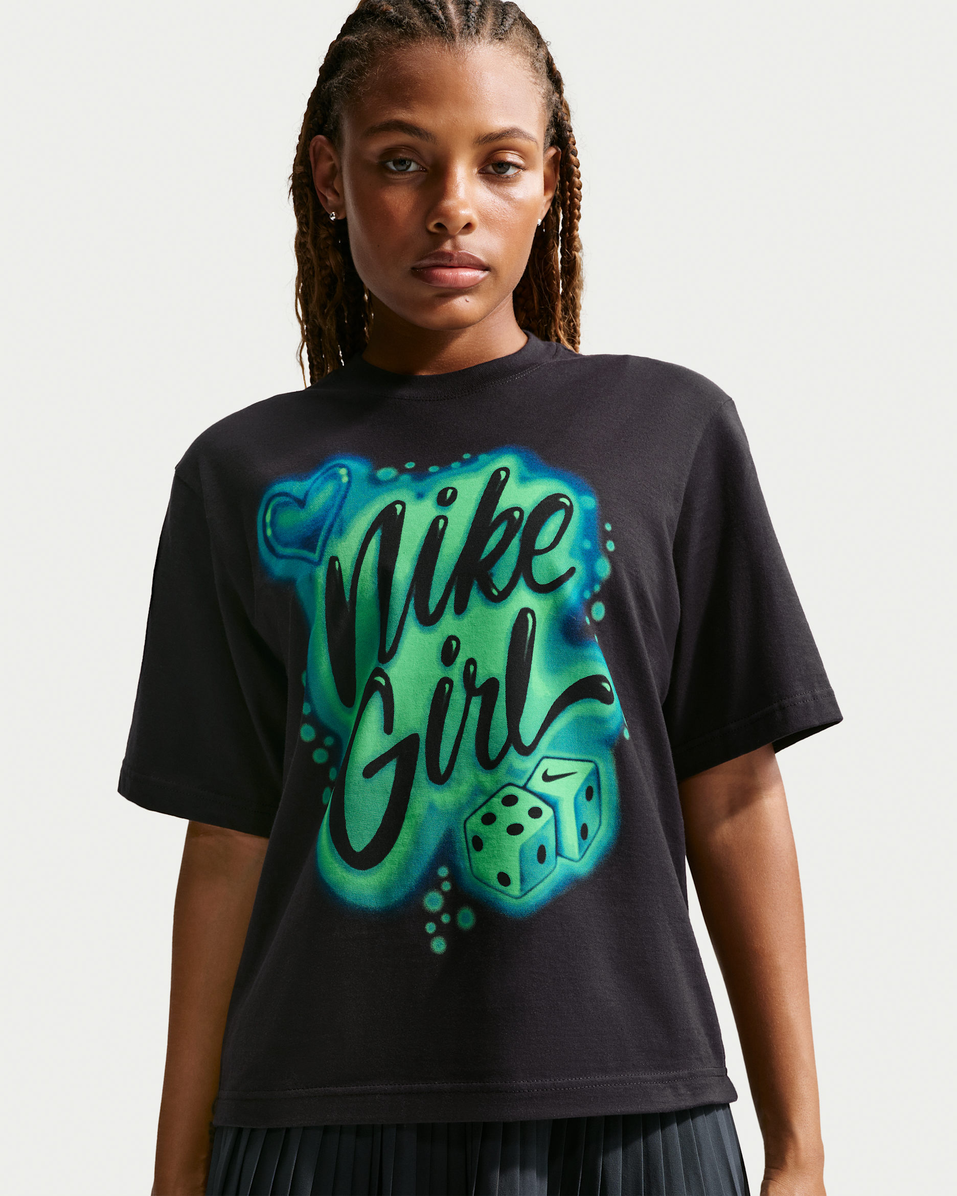 Nike Sportswear Essentials Women's Boxy T-Shirt - Black