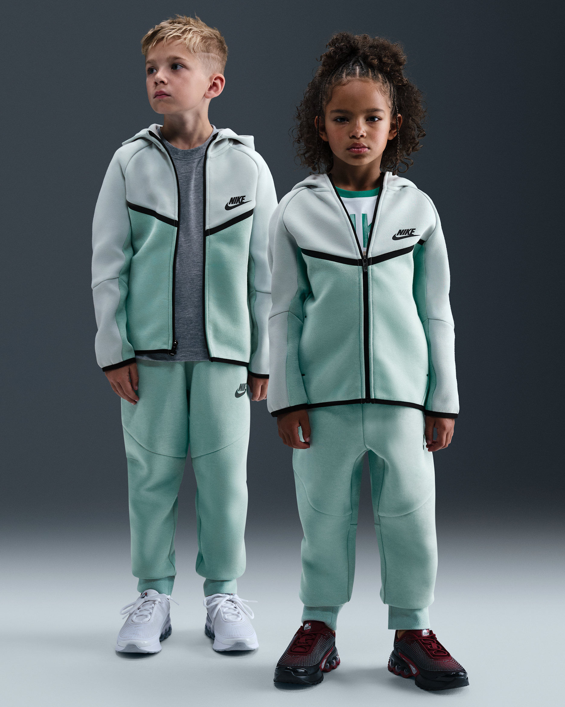 Nike Sportswear Little Kids' Tech Fleece 2-Piece Full-Zip Set - Cannon