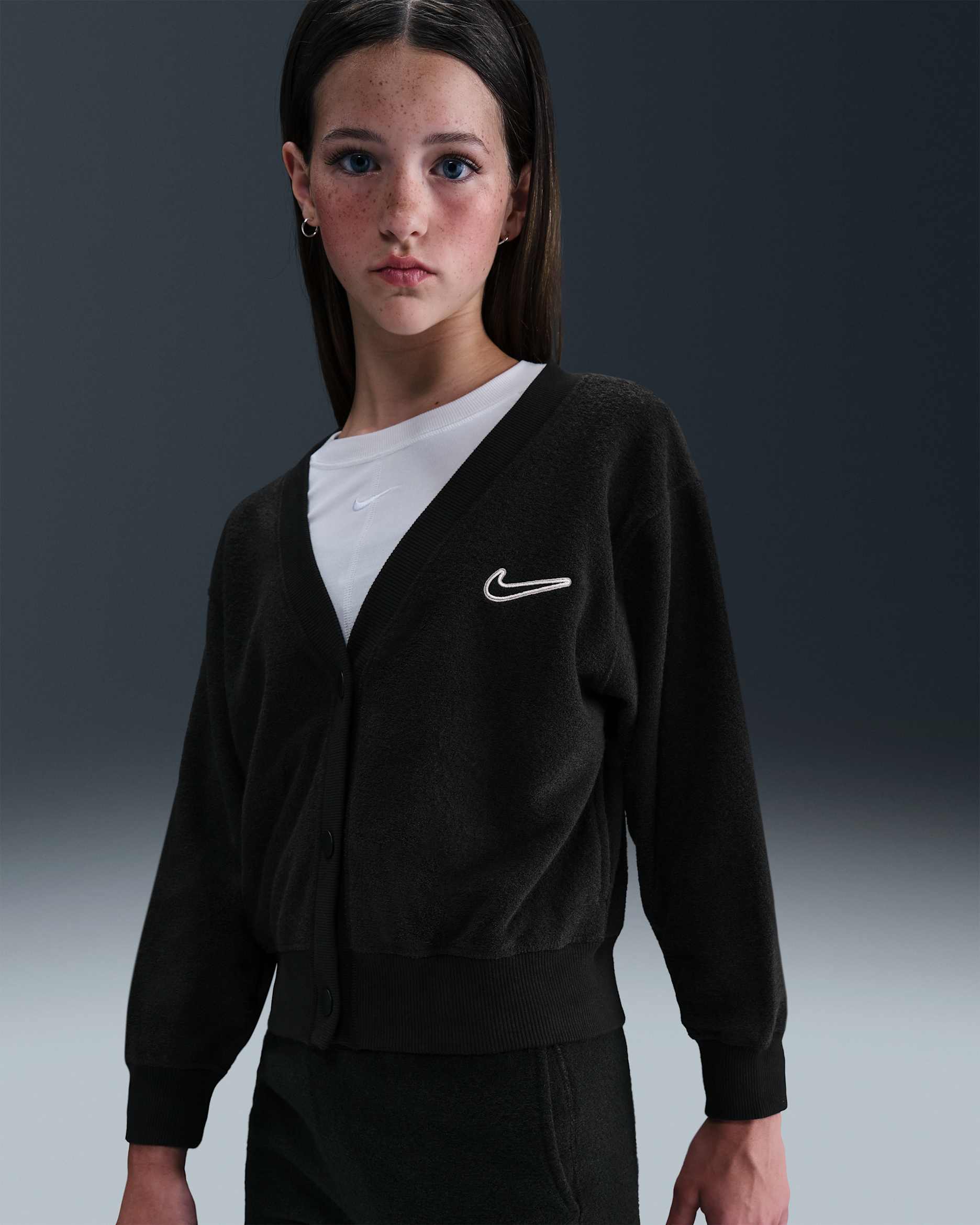 Nike Sportswear Big Kids' (Girls') Long-Sleeve Fleece Top - Black/White