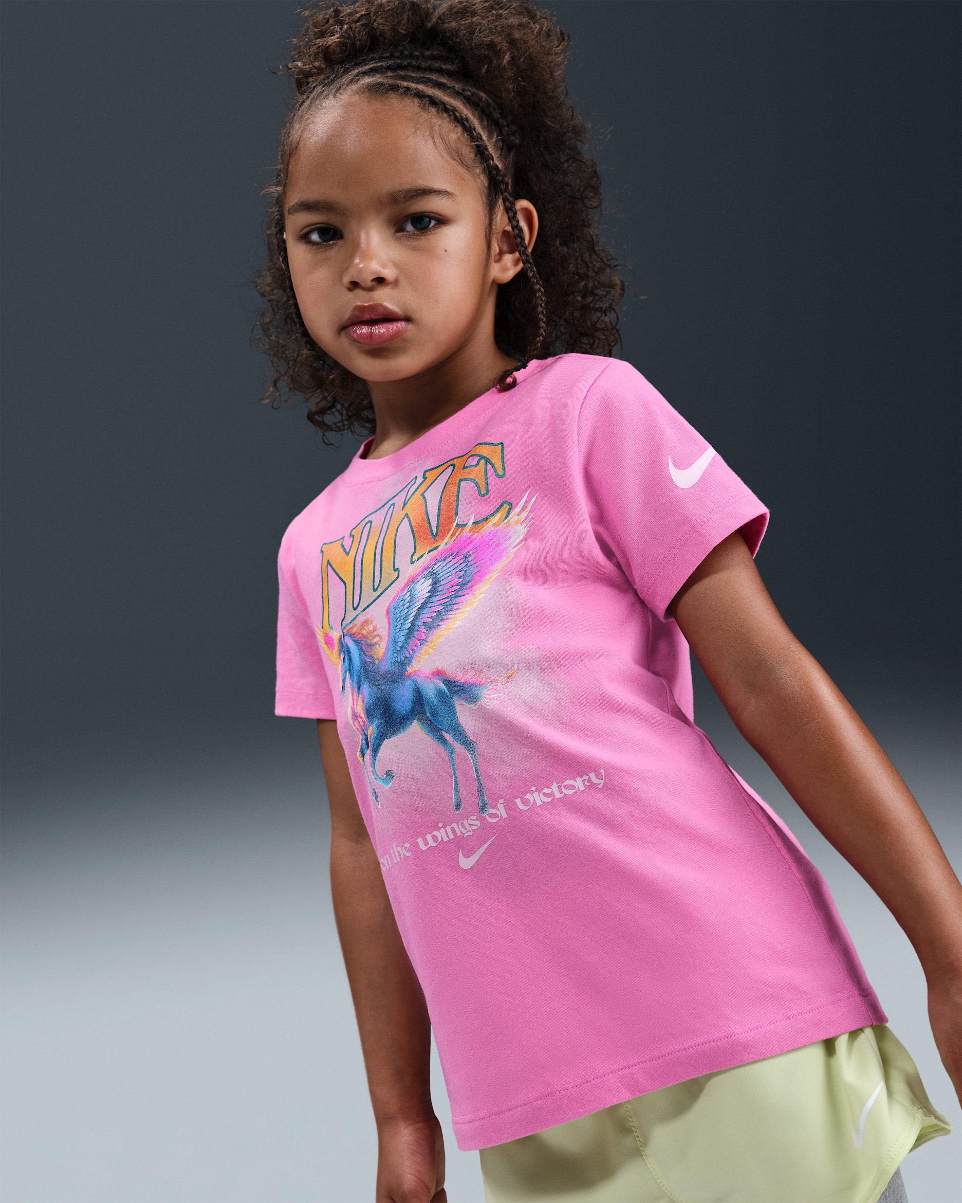 Playera Pegasus para niños de preescolar Nike - Flamenco mágico