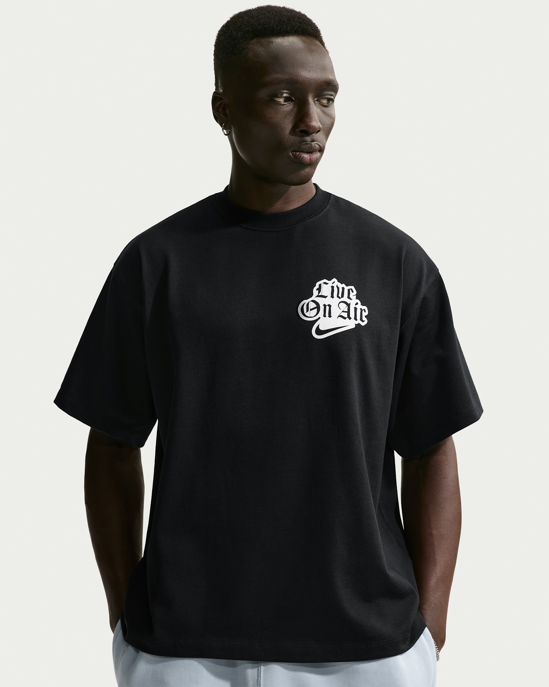 Pánské tričko Nike Solo Swoosh - Černá