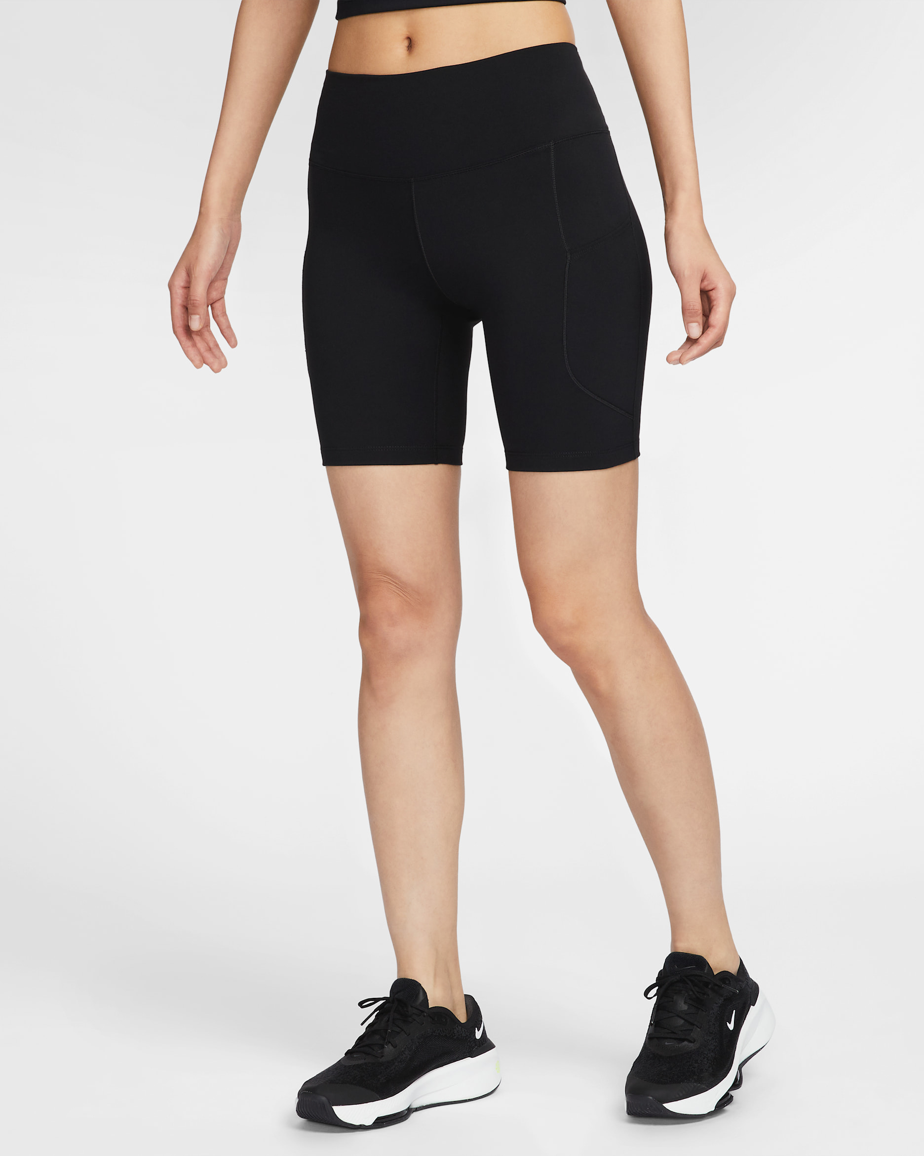 Nike One 女款高腰附口袋 8" 單車短褲 - 黑色/黑色
