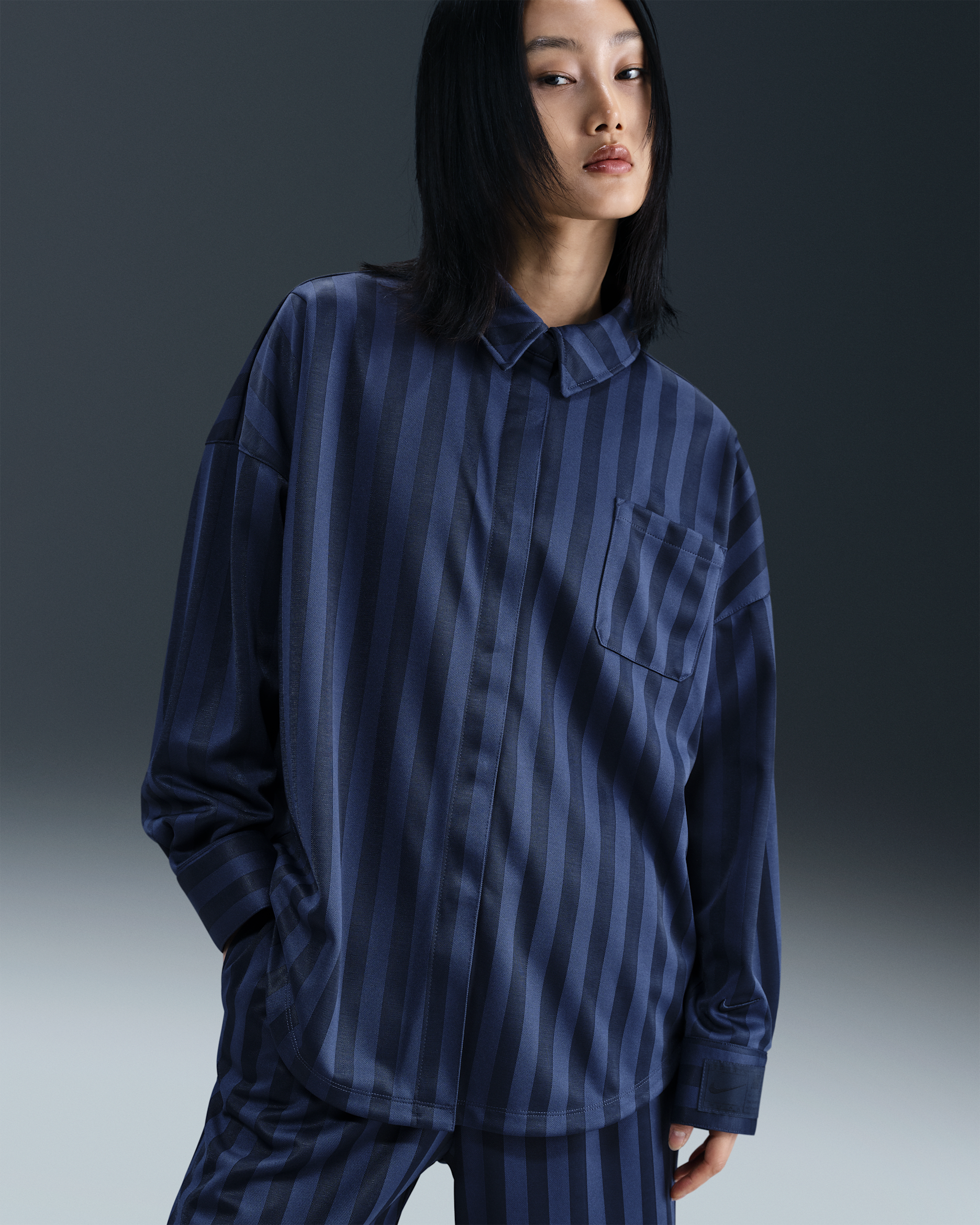 Nike Sportswear Women's Oversized Jacquard Striped Button-Down Shirt - Midnight Navy/Obsidian