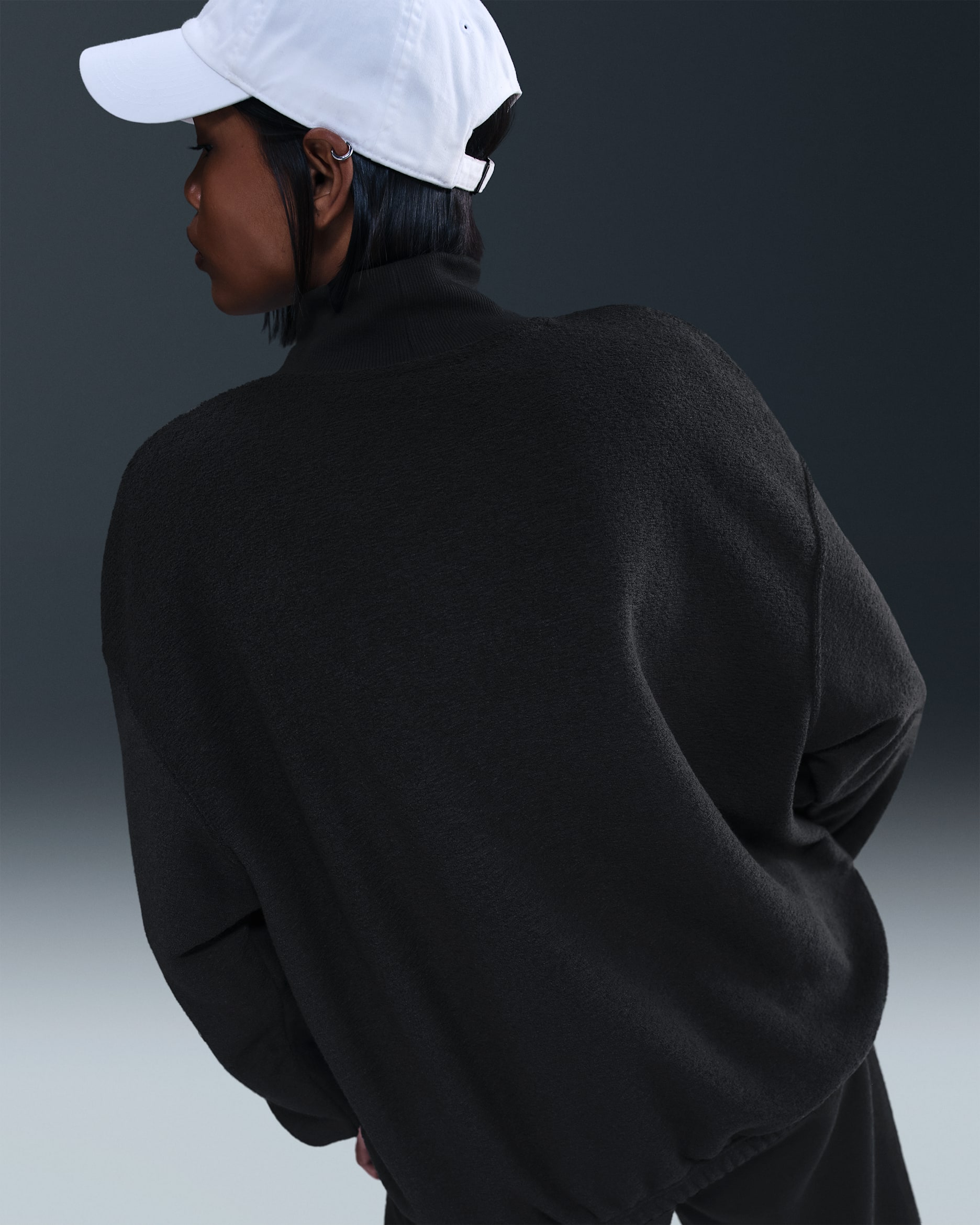 Nike Sportswear Phoenix Plush Women's Cozy Fleece Oversized Mock-Neck Top