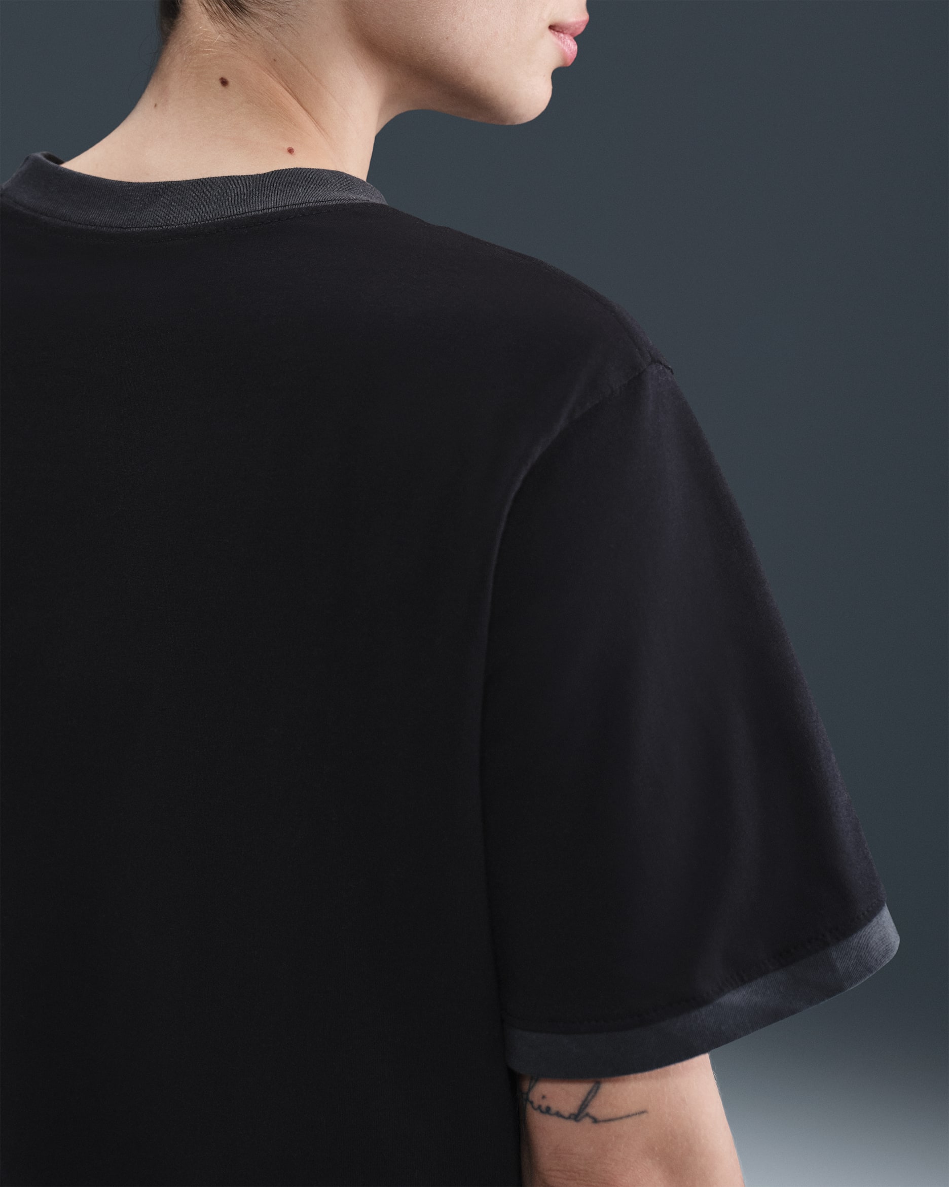 Nike Sportswear Essential Women's T-Shirt