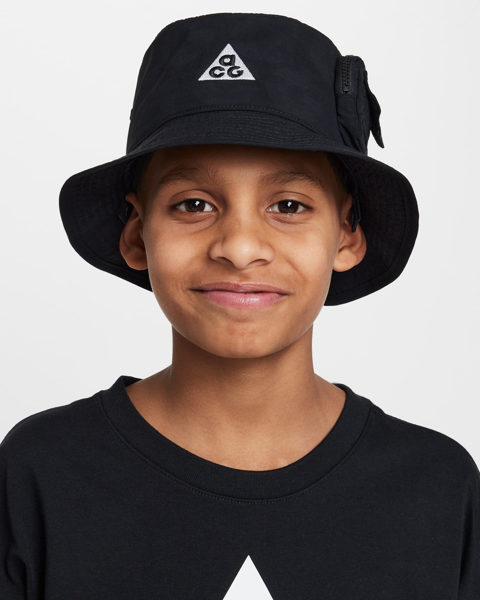Nike ACG Apex Big Kids' Bucket Hat - Black/White