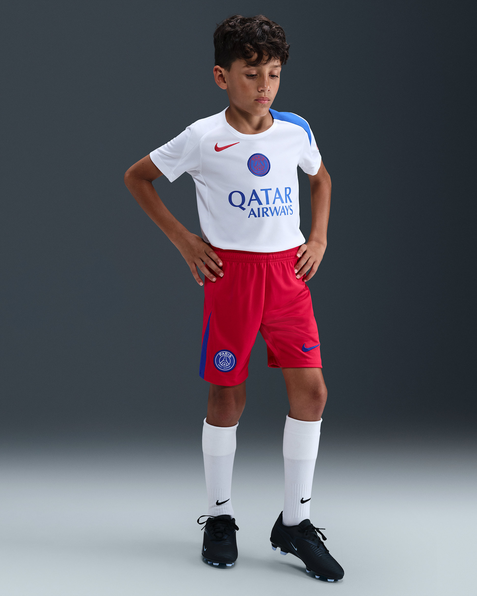 Fotbollsshorts PSG 2025/26 Stadium (tredjeställ) Nike Dri-FIT Total 90 Replica för ungdom - Global Red/Hyper Royal