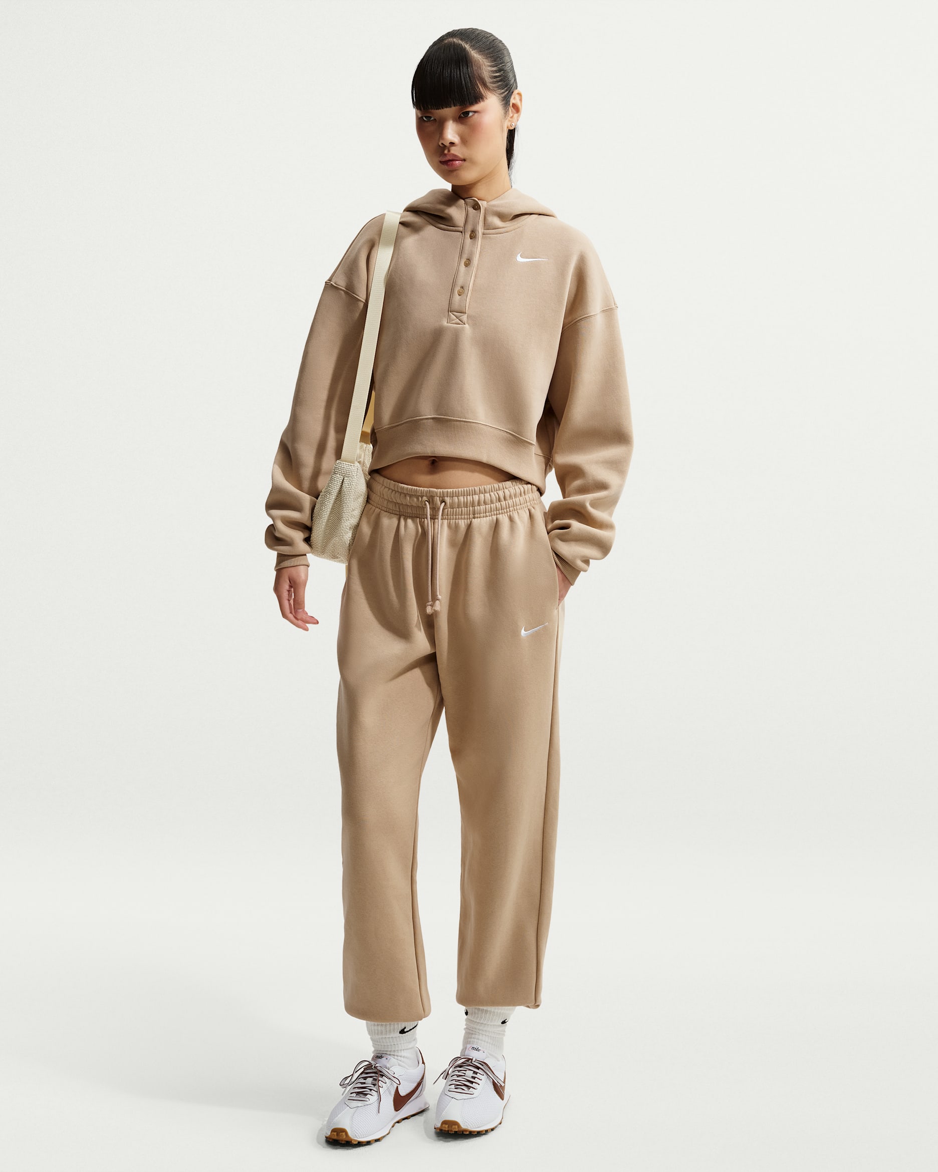 Nike Sportswear Phoenix Fleece Jogger oversize de talle alto - Mujer - Linen/Sail