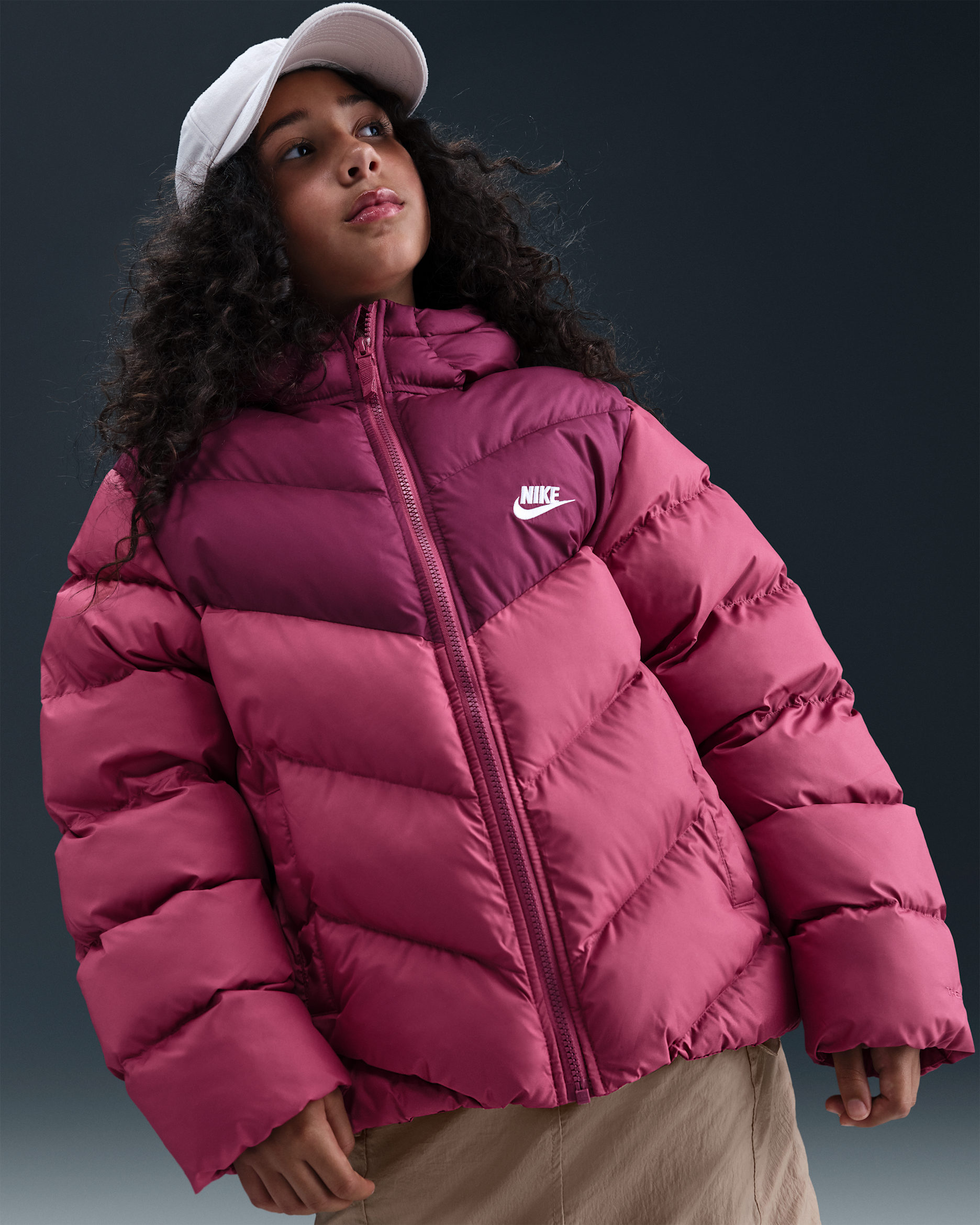 Nike Sportswear All Day Play Big Kids' Therma-FIT Loose-Fit Puffer Jacket
