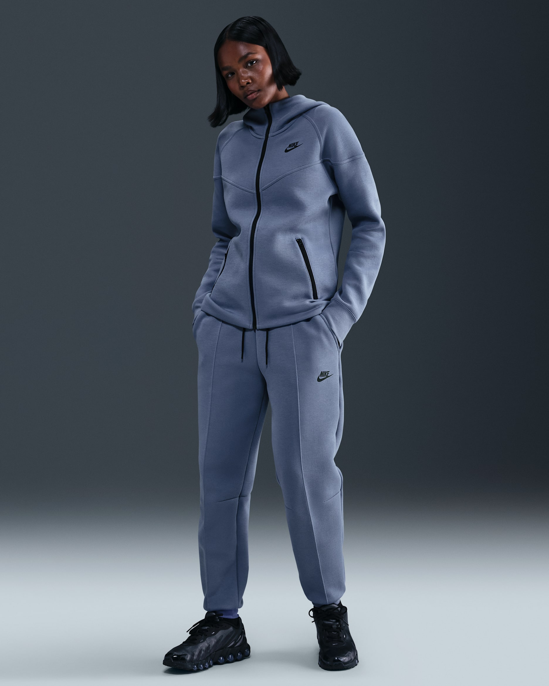 Nike Sportswear Tech Fleece Women's Mid-Rise Joggers - World Indigo/Black