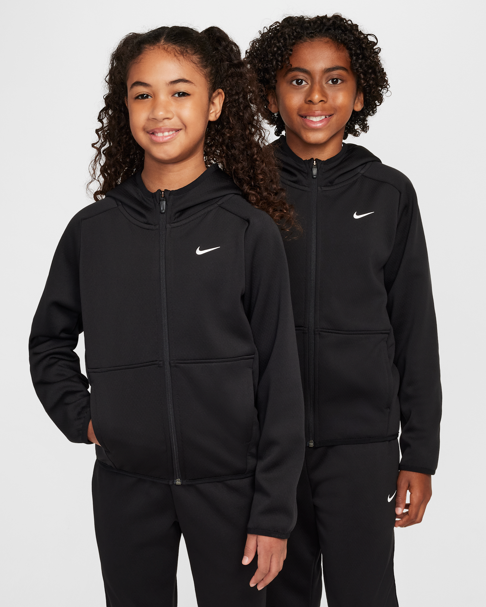 Nike Older Kids' Therma-FIT Winterized Training Hoodie - Black/Black/White
