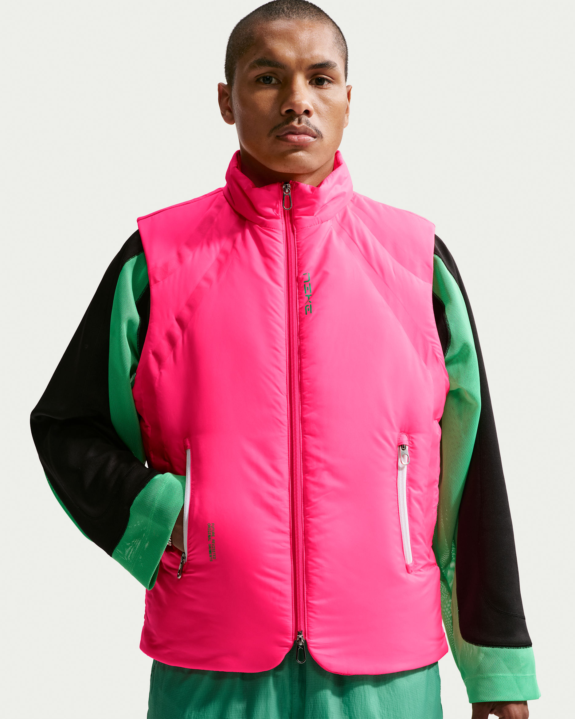 Nike Project F.R.O.G. Chaleco con relleno Fused para hombre - Hiperrosa/Blanco/Verde impacto